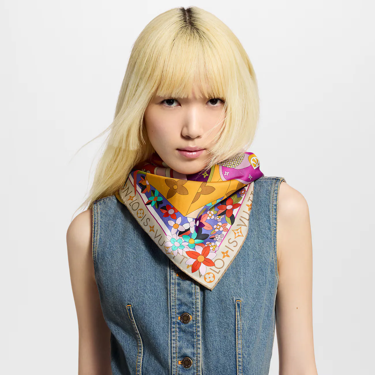 Текстиль Louis Vuitton 13151097