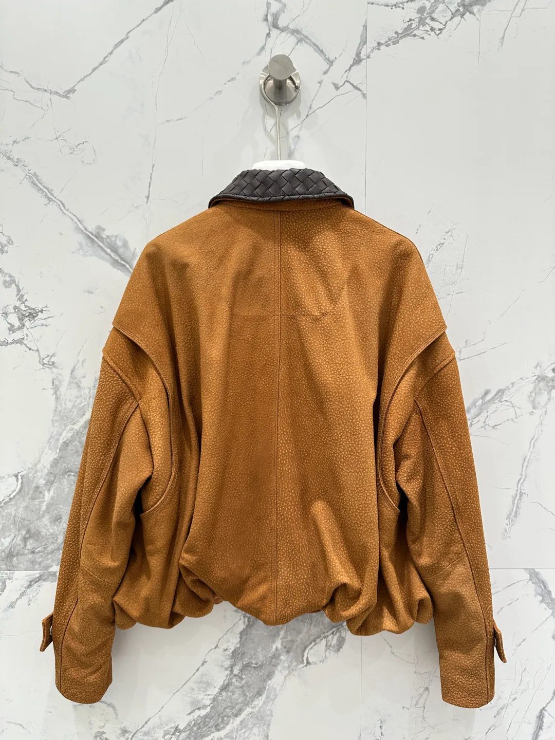 Кожаные Куртки И Дублёнки Женские Bottega Veneta 1632280