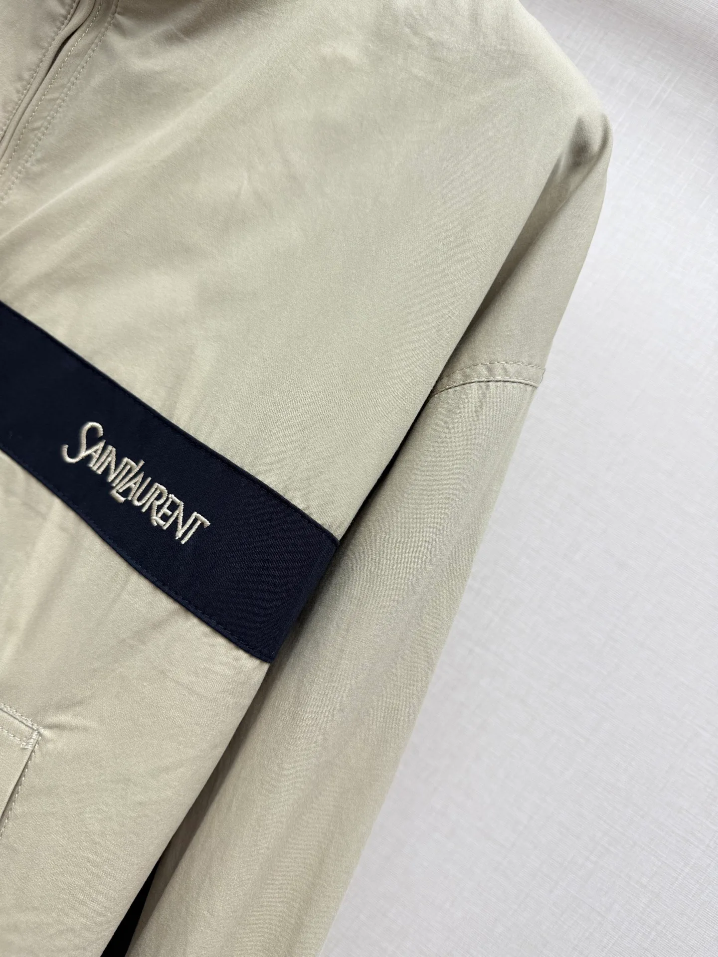 Куртки И Пуховики Женские Saint Laurent 17338953