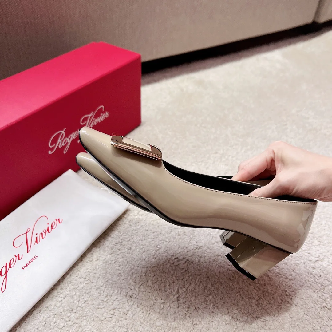 Туфли Женские Roger Vivier 17550708