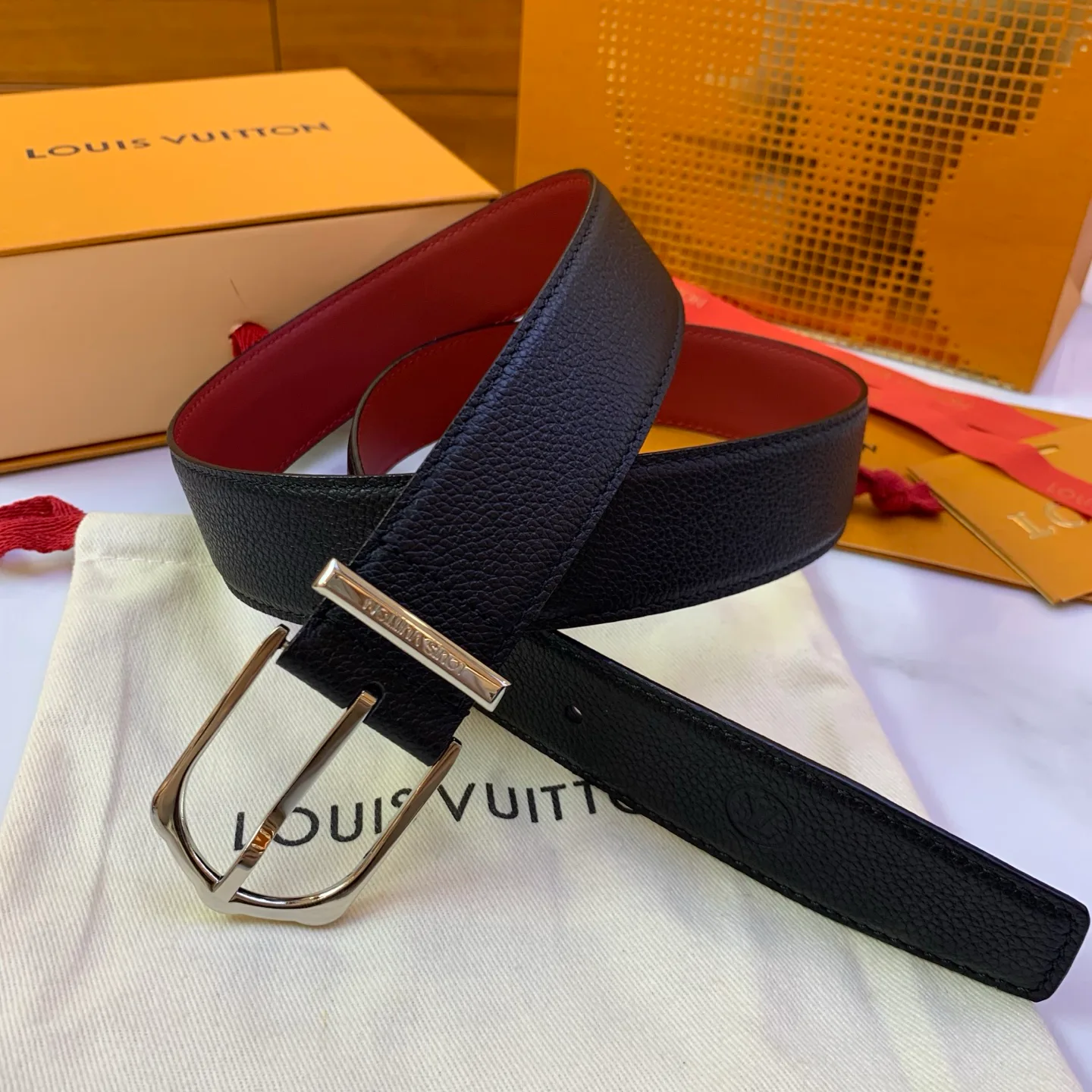 Ремни Louis Vuitton 17682164