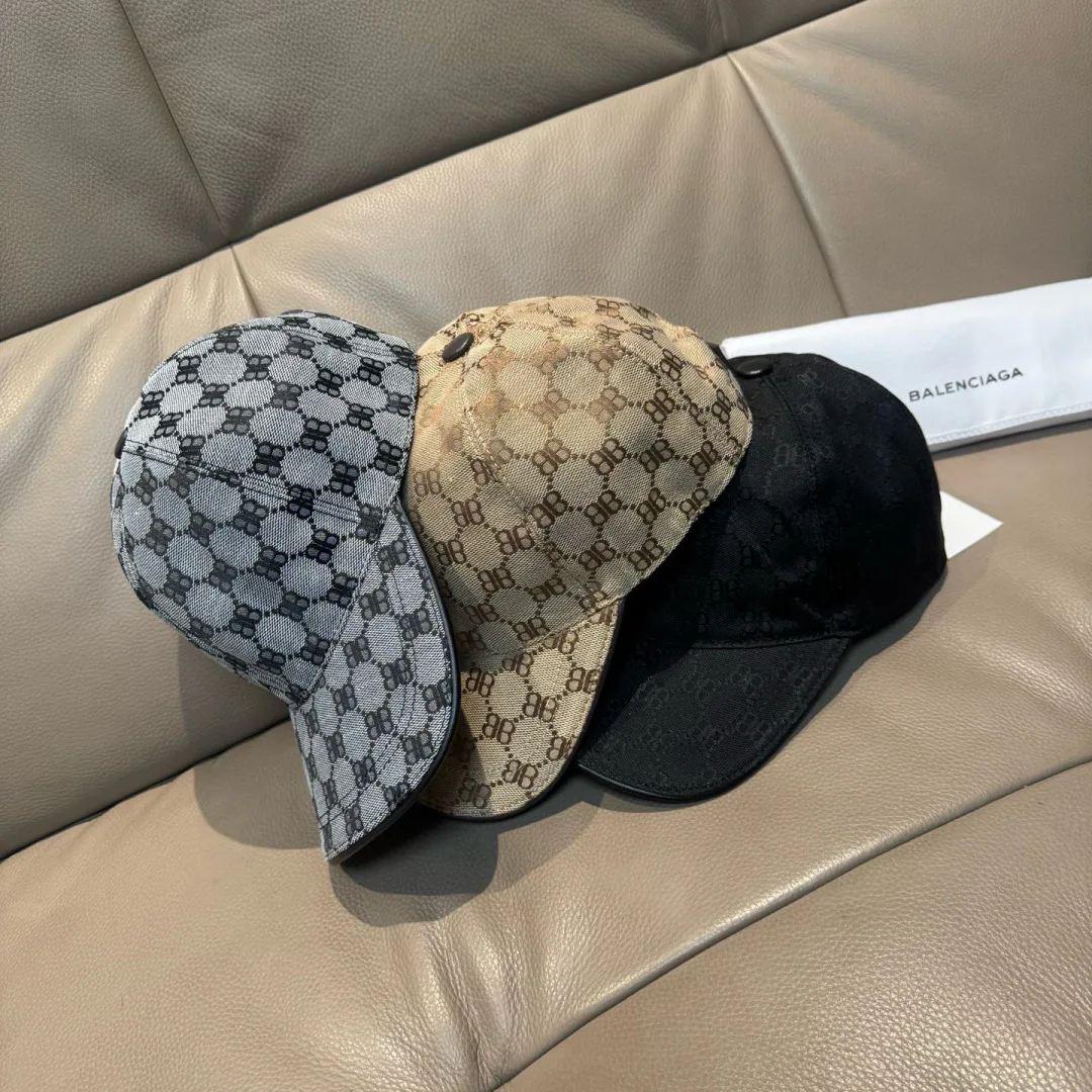 Головные Уборы Balenciaga 17052