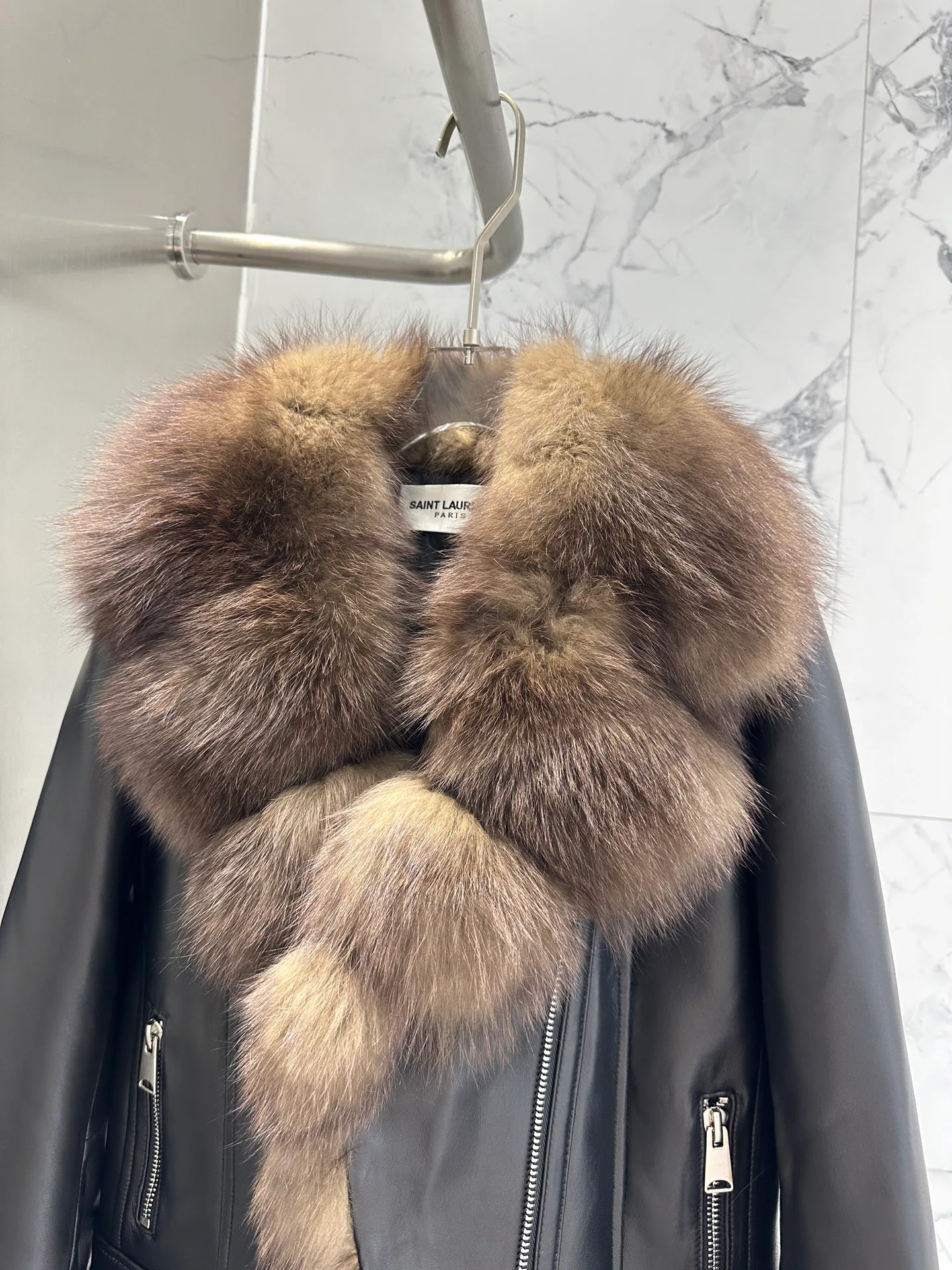 Кожаные Куртки И Дублёнки Женские Saint Laurent 926793