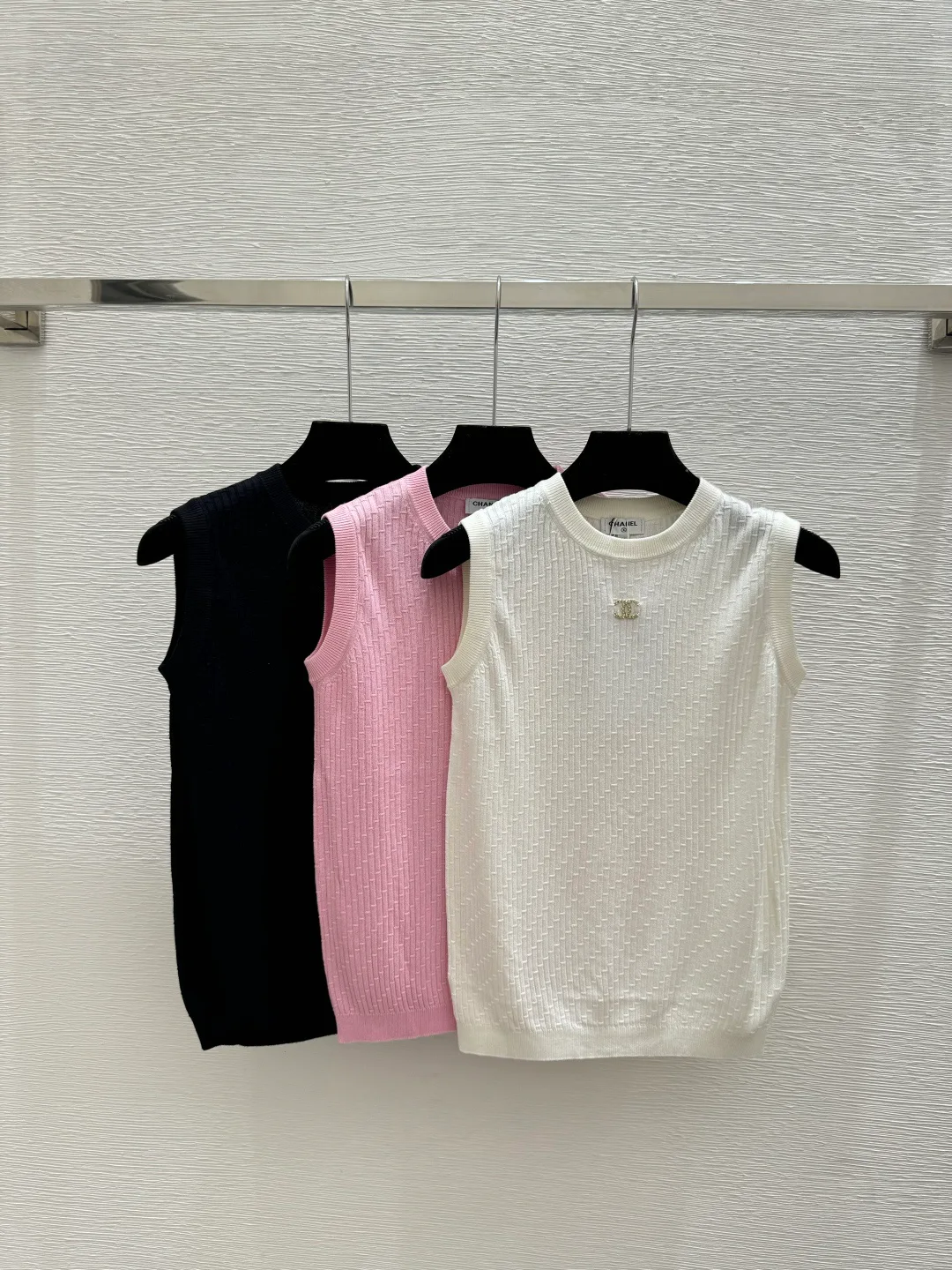 Жилеты Женские Chanel 11239675