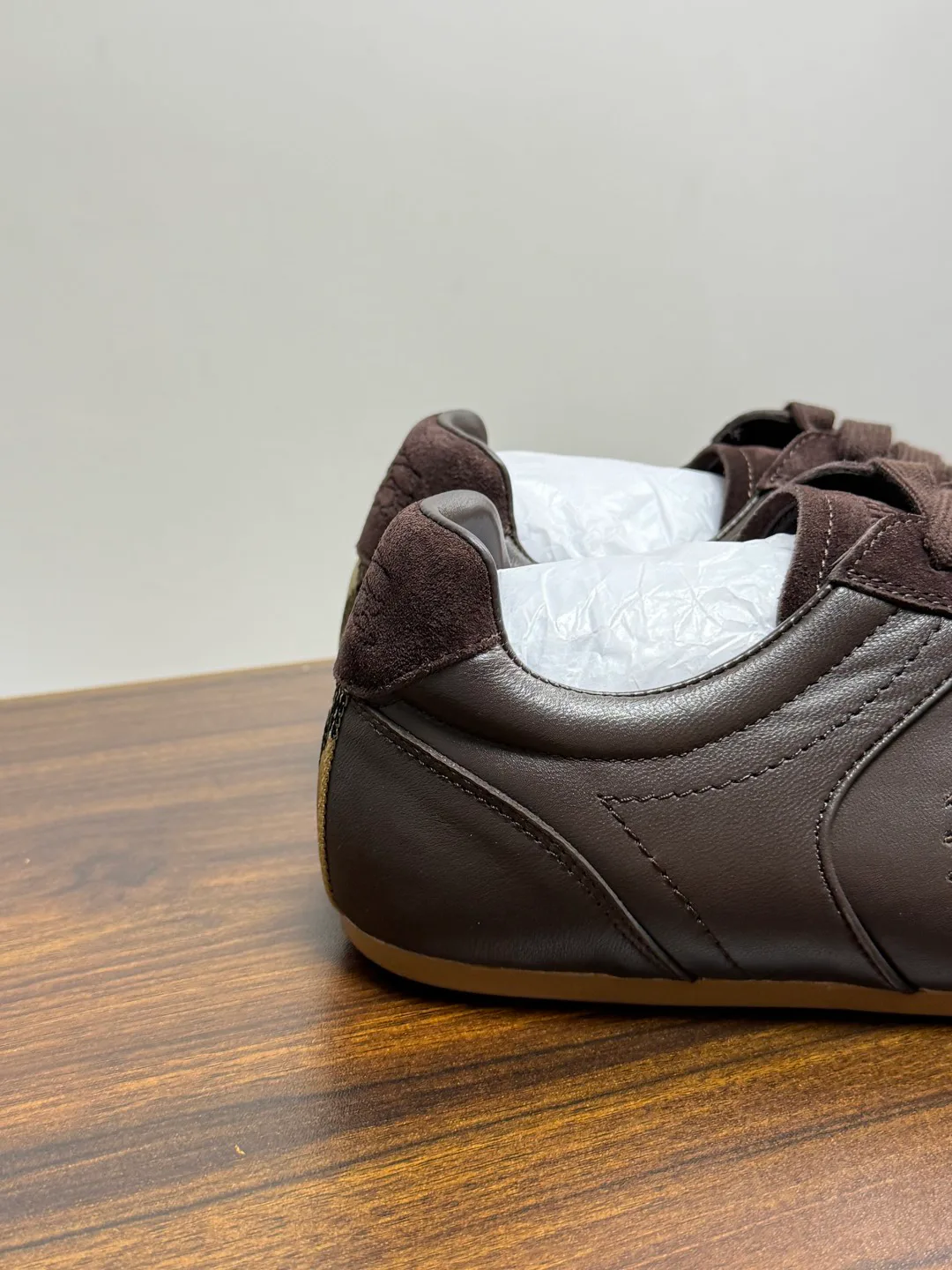 Кроссовки Женские Burberry 19716352