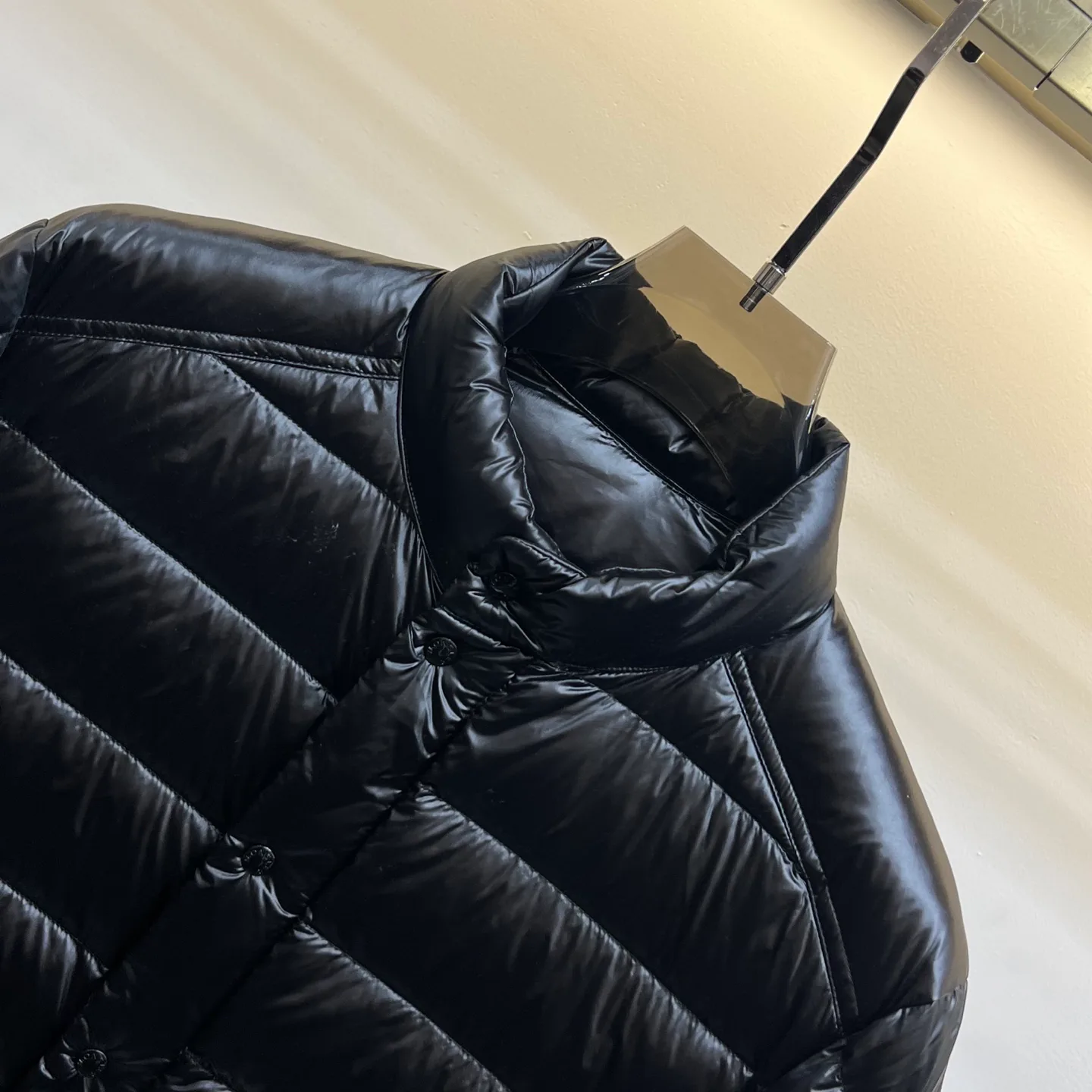 Куртки И Пуховики Женские Moncler 18048015