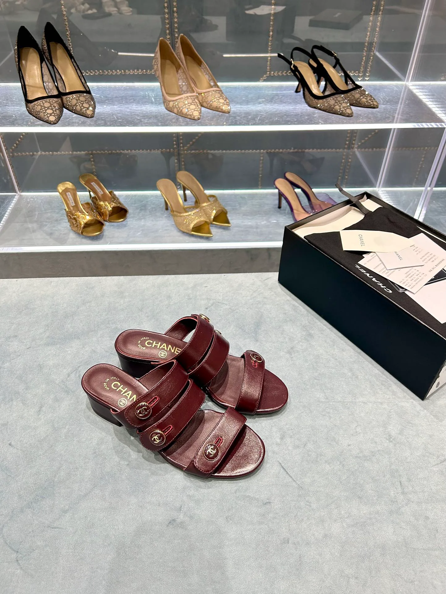 Босоножки Женские Chanel 10245361