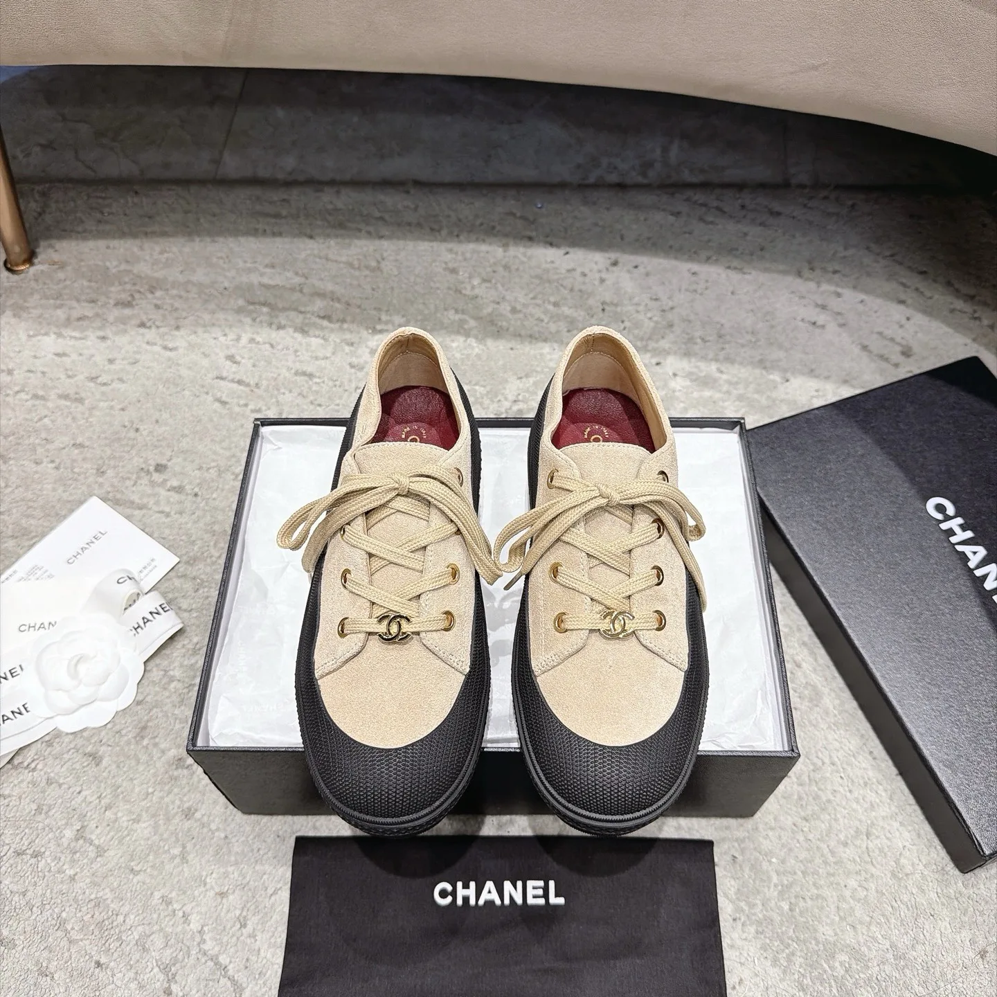 Кроссовки Женские Chanel 17933409
