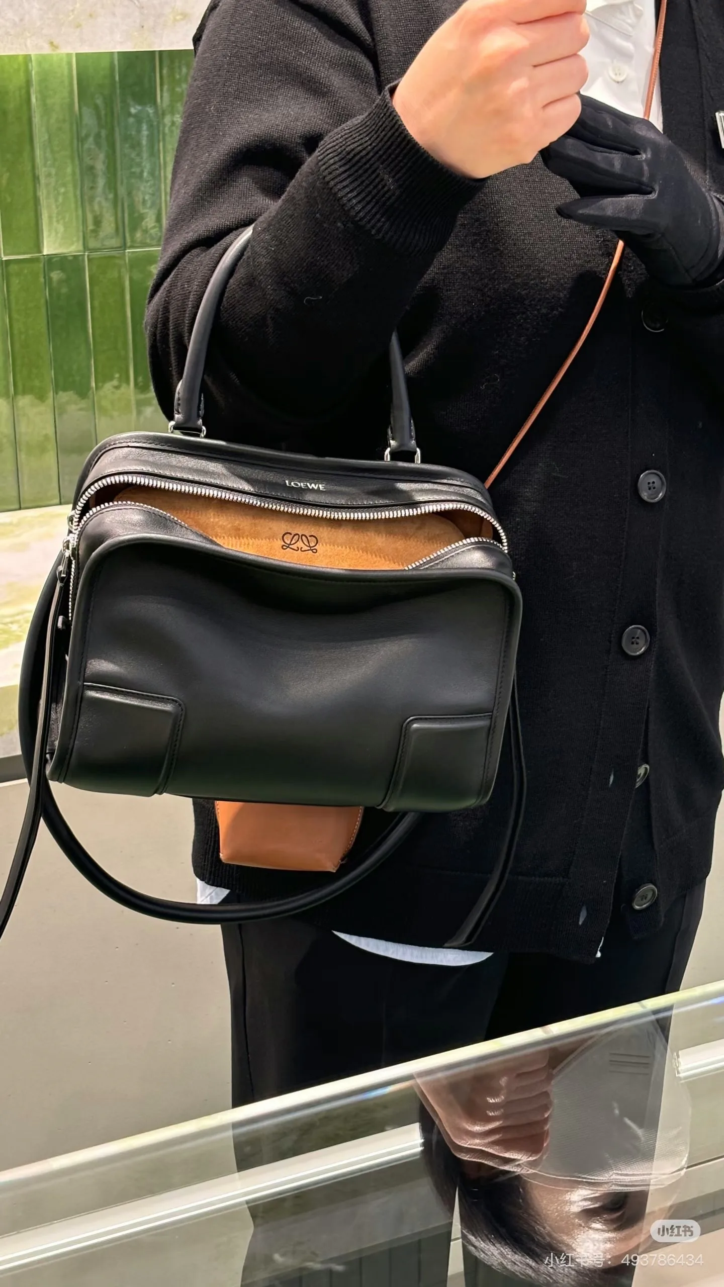 Классические Сумки Женские Loewe 11892168