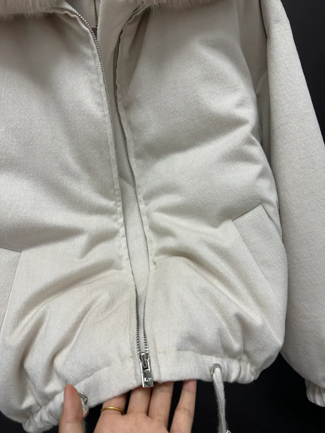 Куртки И Пуховики Женские Loro Piana 18702447