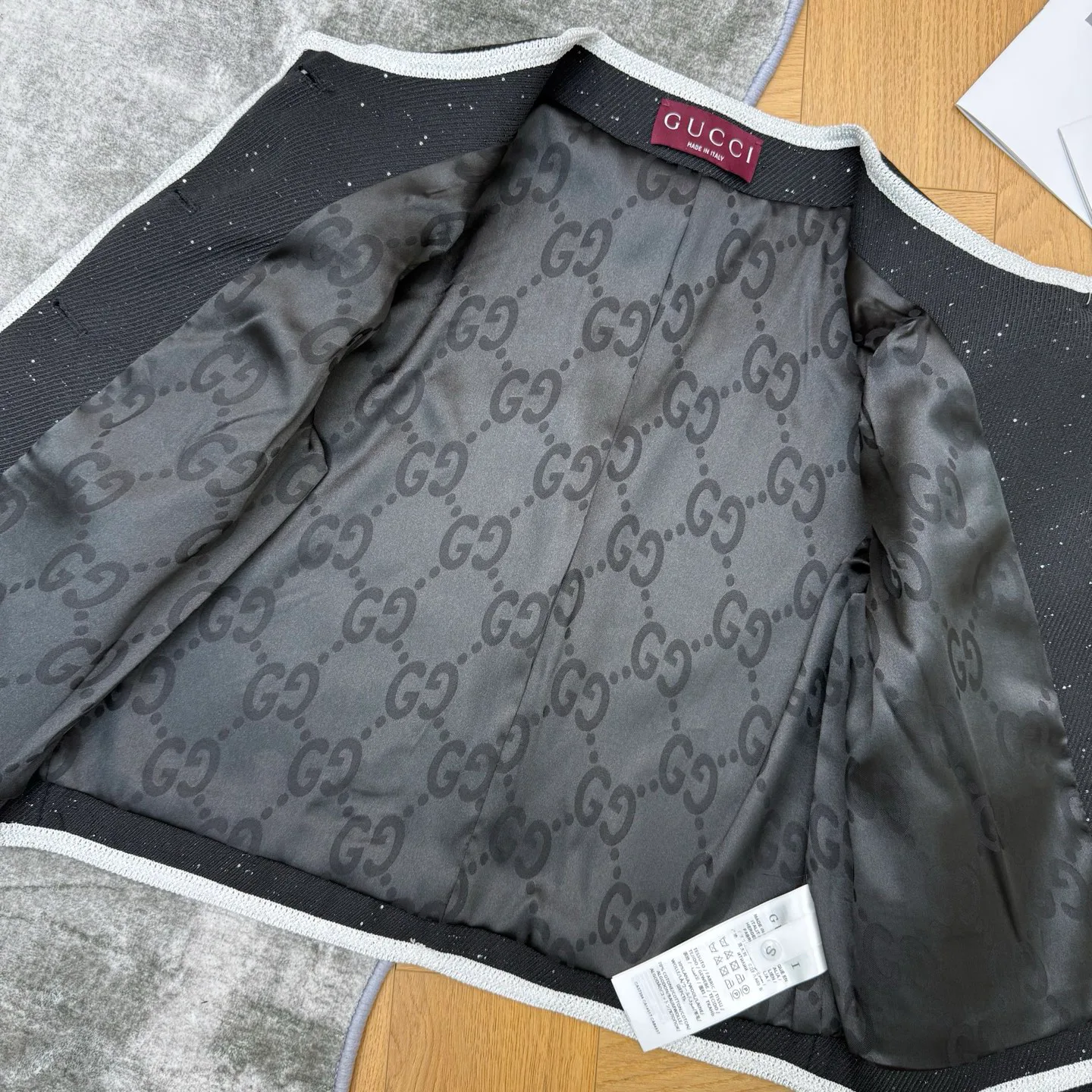 Куртки И Пуховики Женские Gucci 10487311