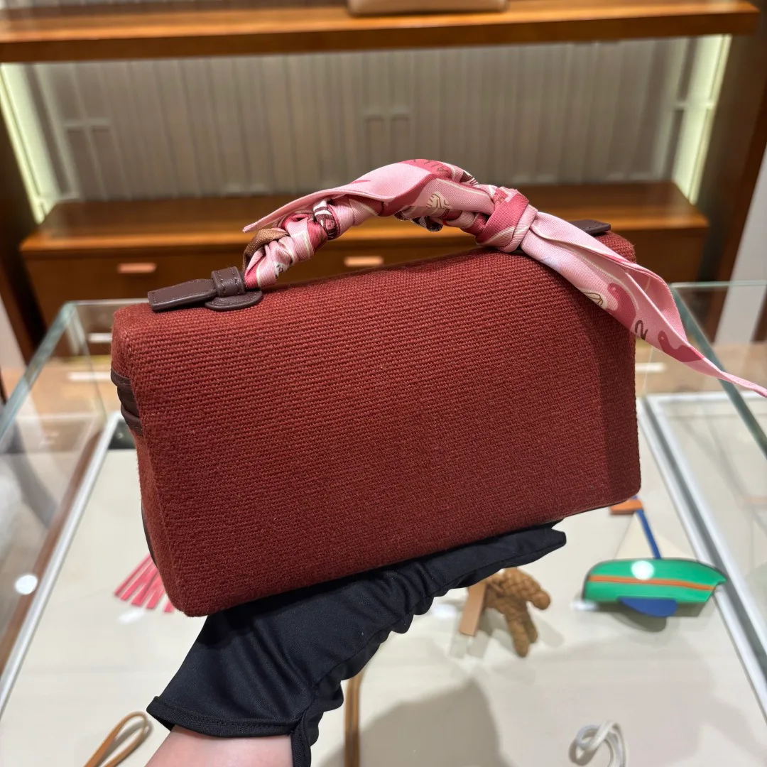 Классические Сумки Женские Louis Vuitton 18126561