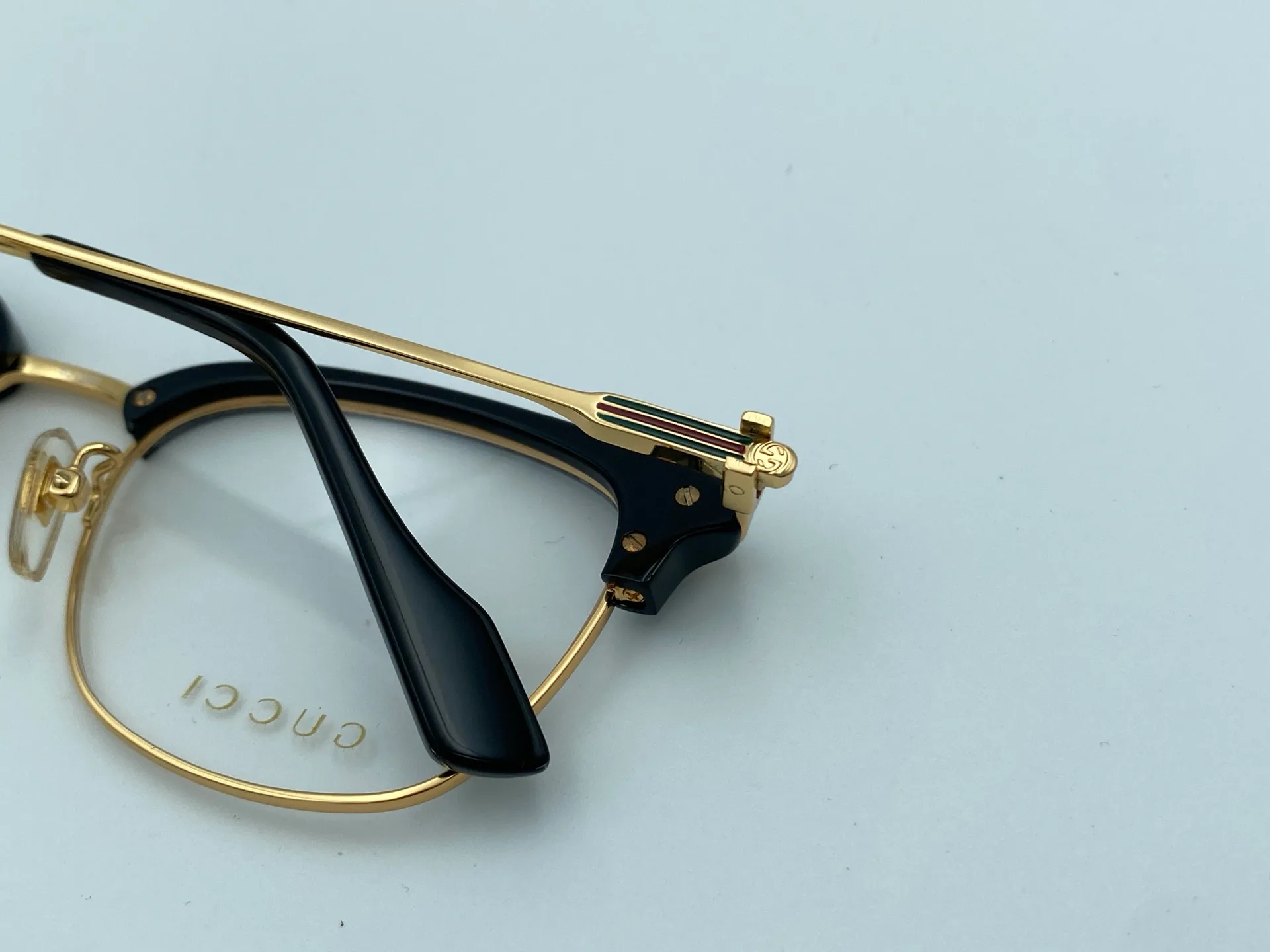 Очки Gucci 922188