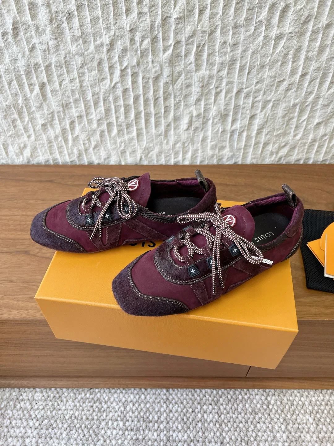 Кроссовки Женские Louis Vuitton 1333013