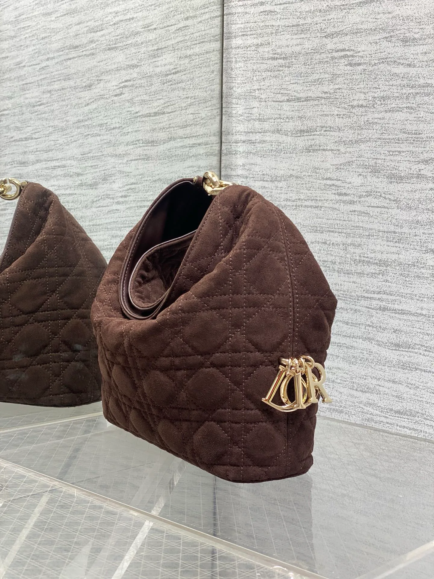 Классические Сумки Женские Christian Dior 18242094