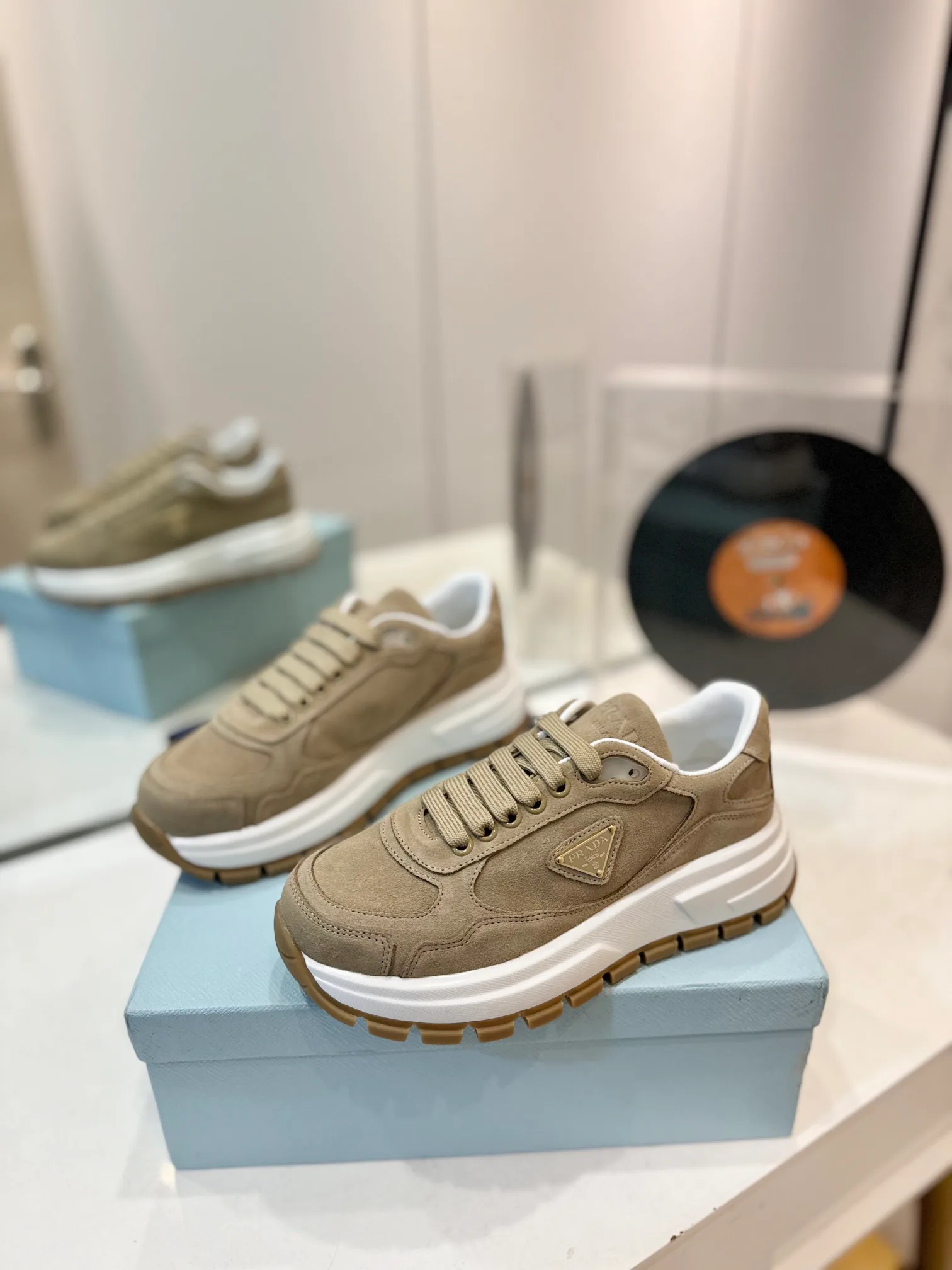 Кроссовки Женские Prada 9535083