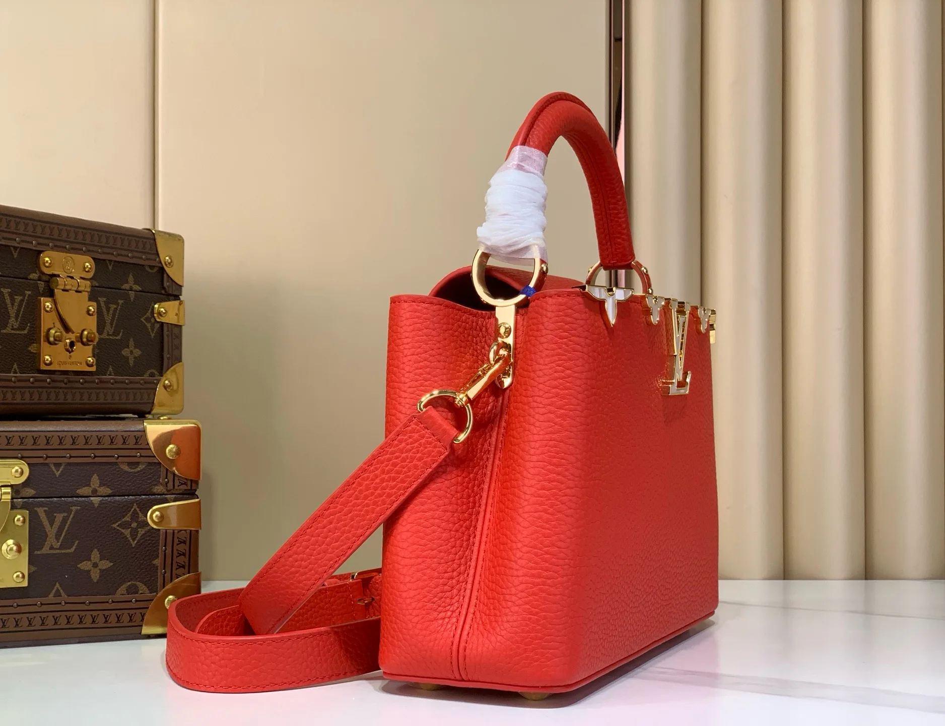 Классические Сумки Женские Louis Vuitton 17499354
