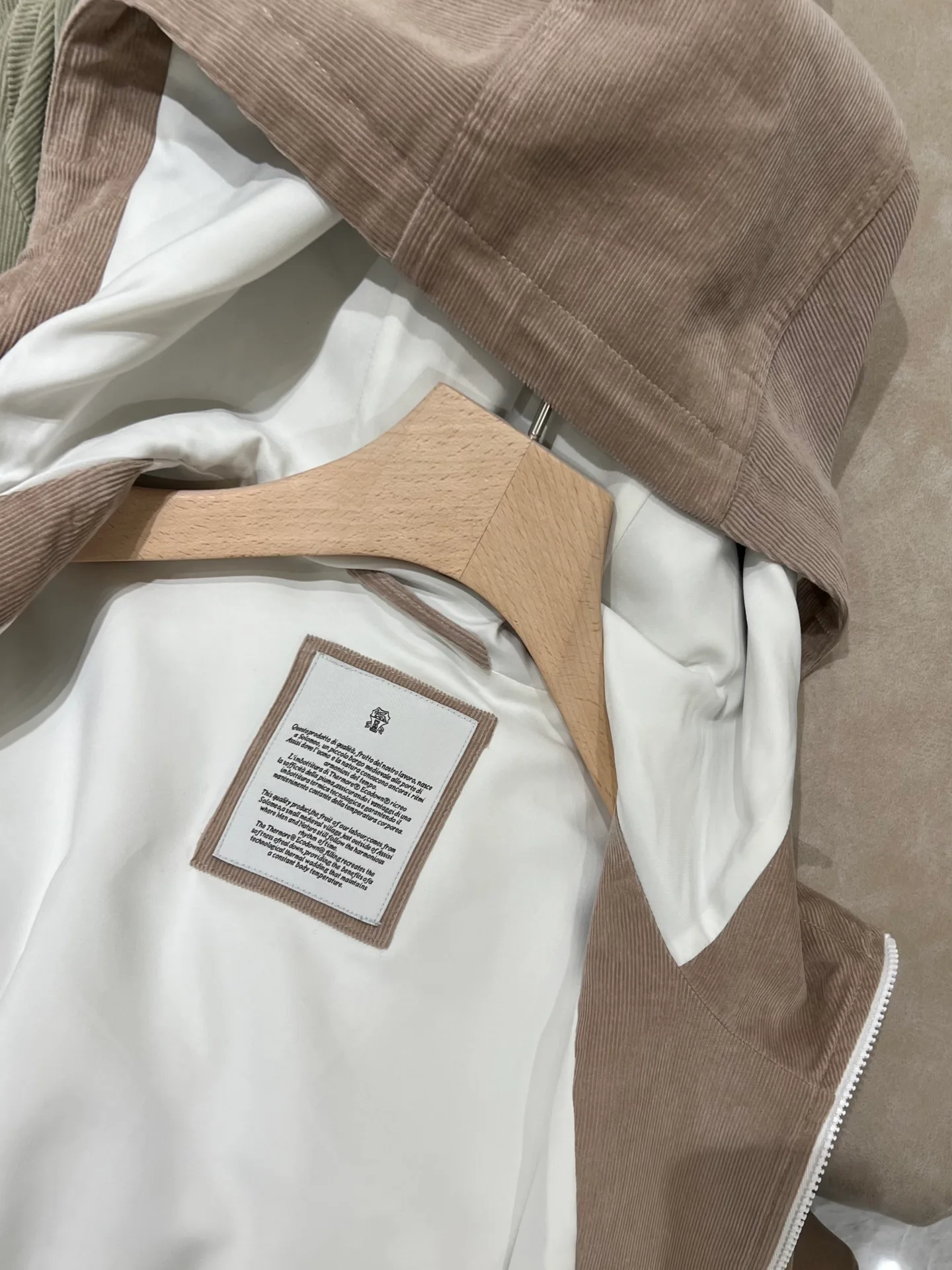 Куртки И Пуховики Женские Brunello Cucinelli 10809677