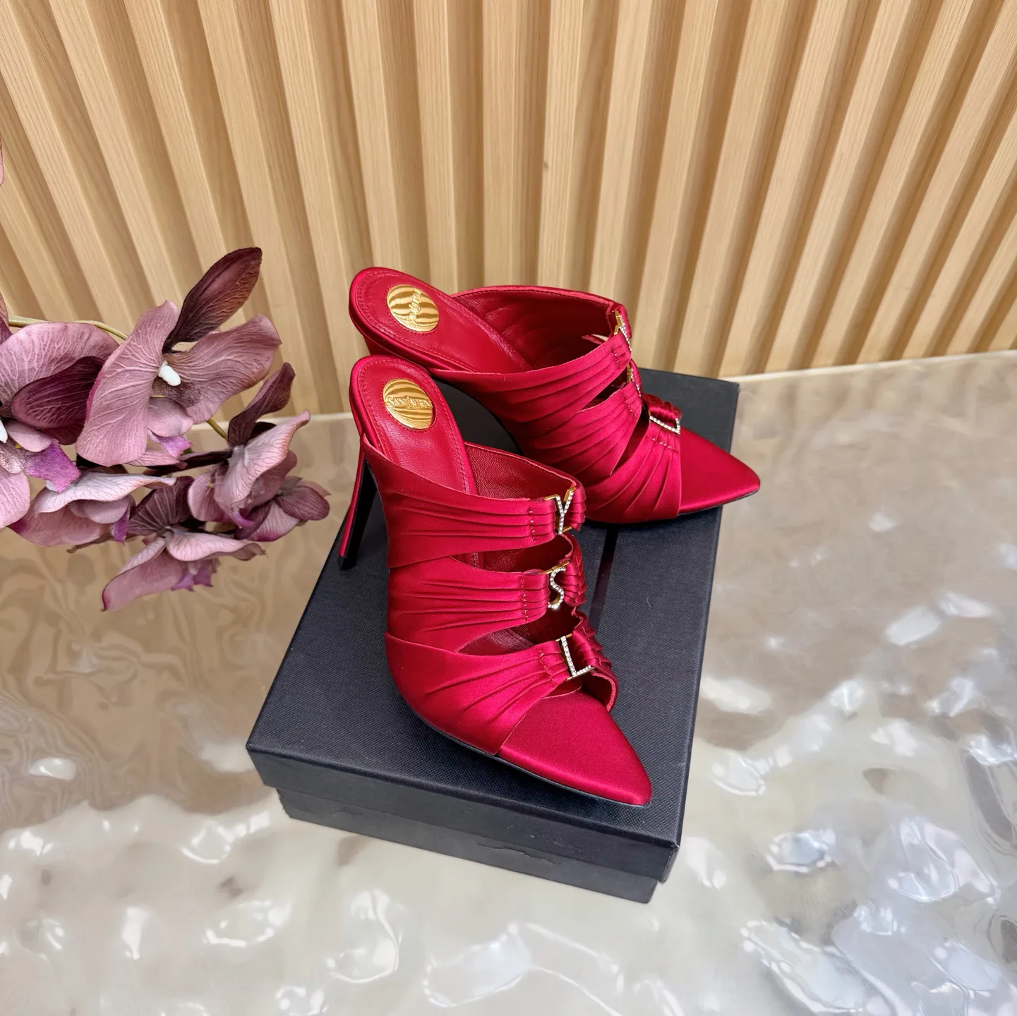 Босоножки Женские Saint Laurent 11660381