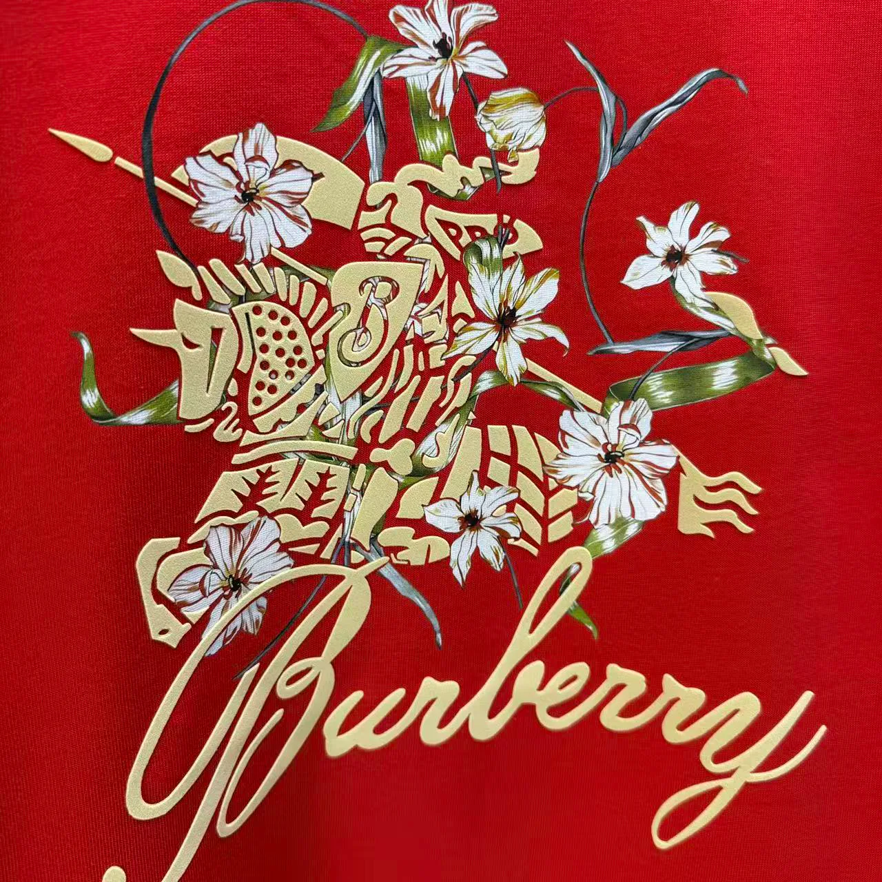 Футболки Женские Burberry 9128904