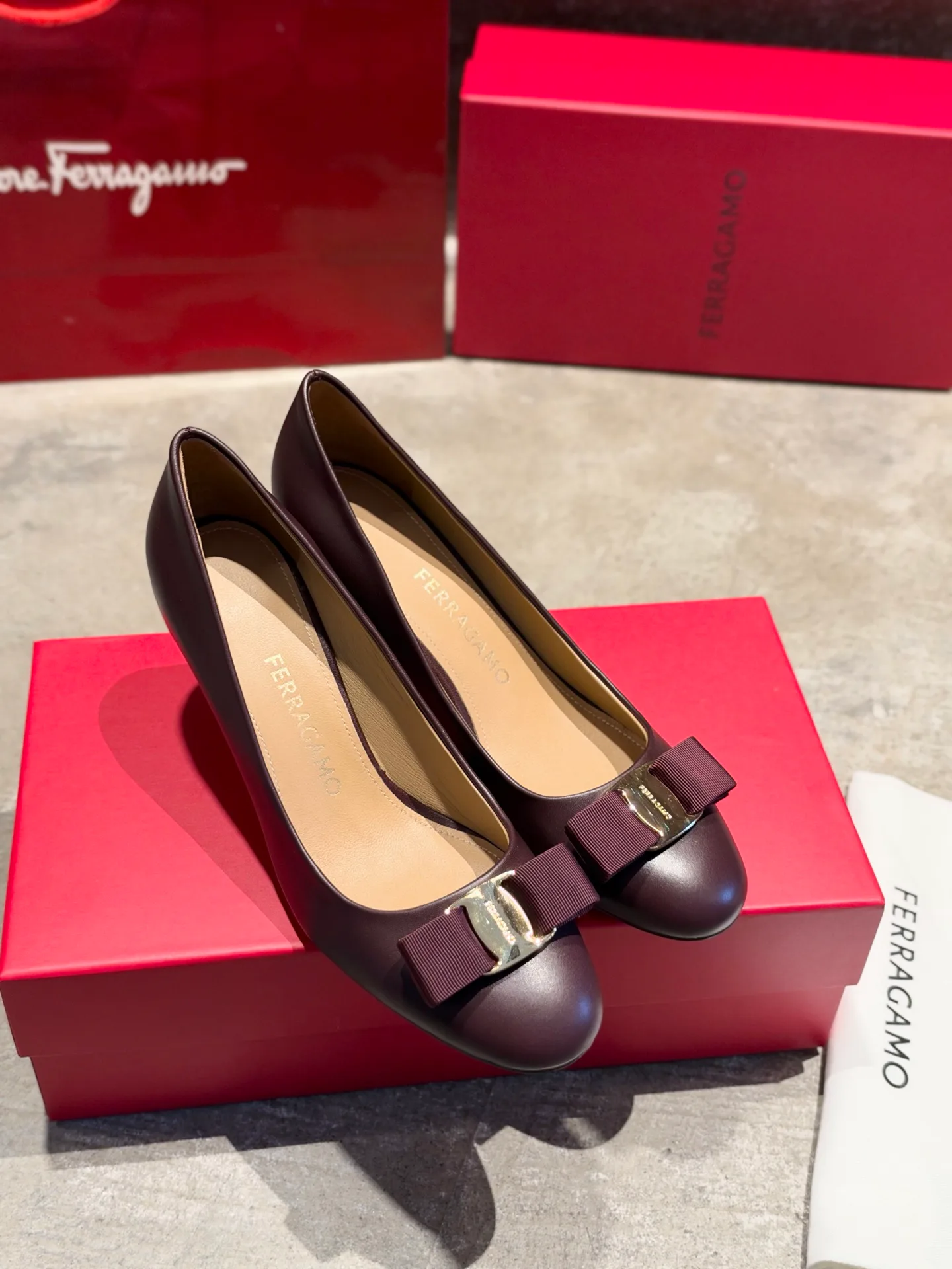 Туфли Женские Salvatore Ferragamo 20153163