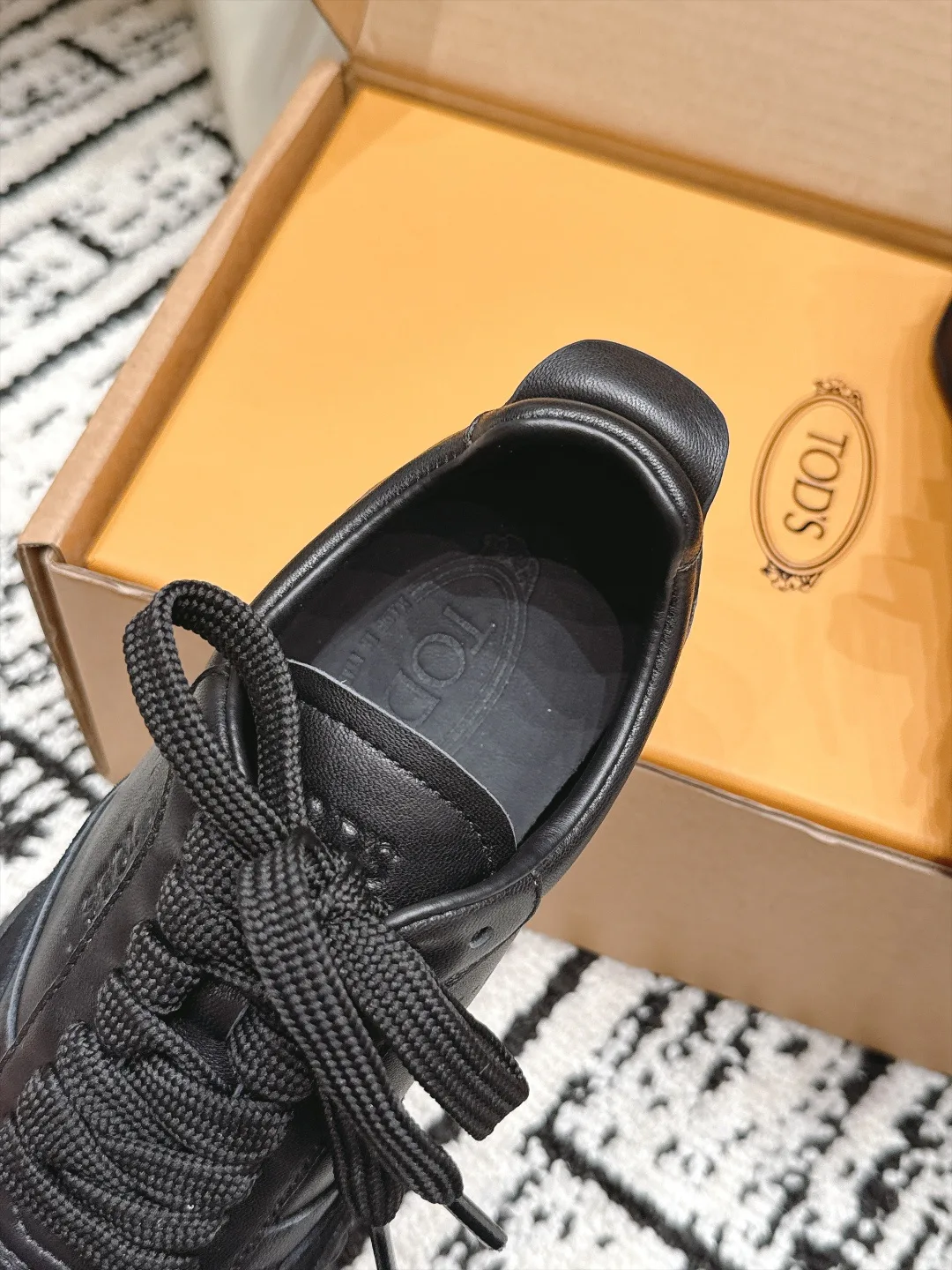 Кроссовки Женские Tod's 18490696