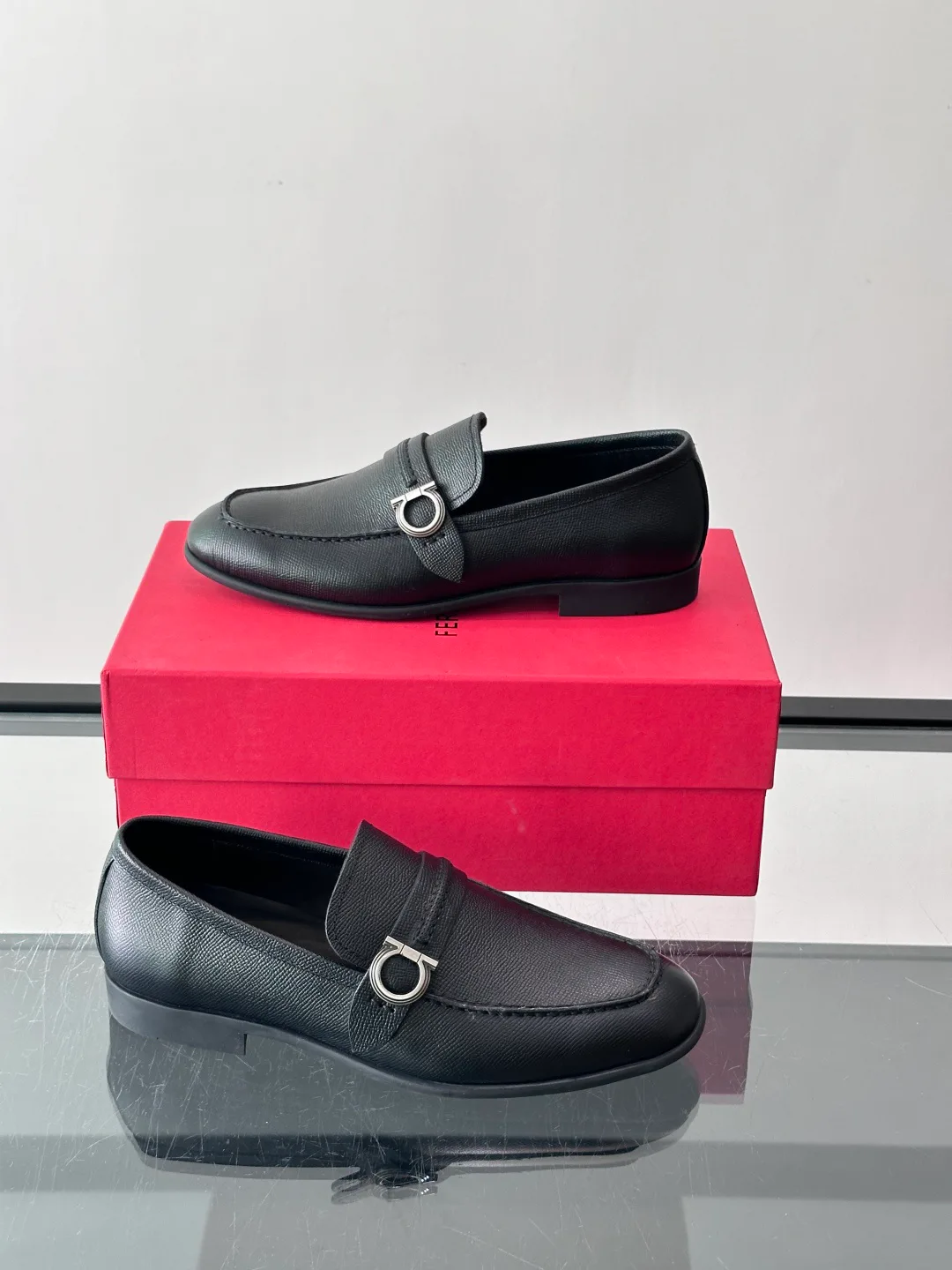 Лоферы И Туфли Мужские Salvatore Ferragamo 18079460