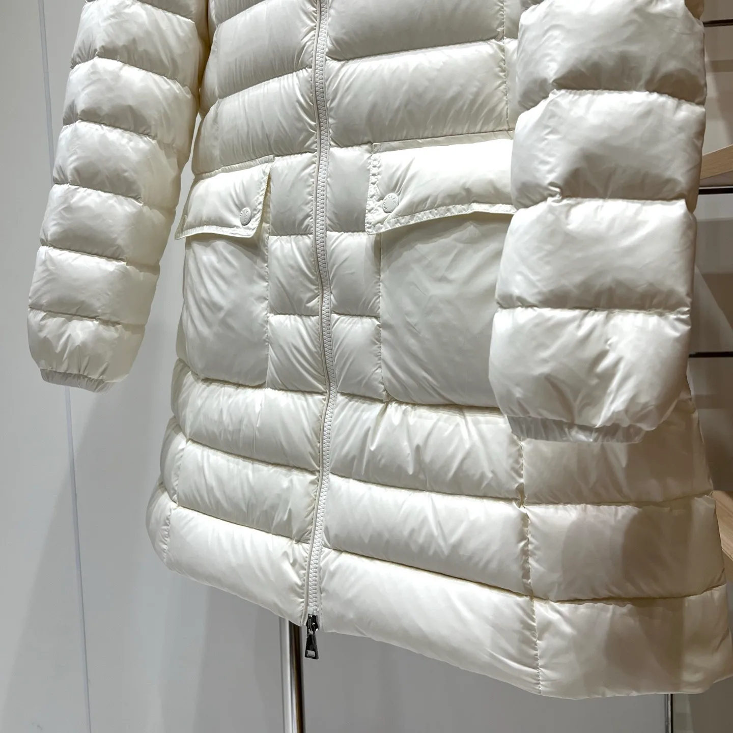 Куртки И Пуховики Женские Moncler 18328164