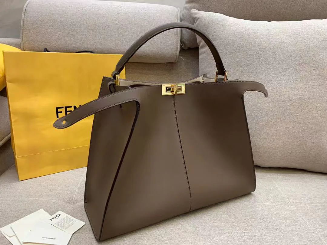Классические Сумки Женские Fendi 10644809