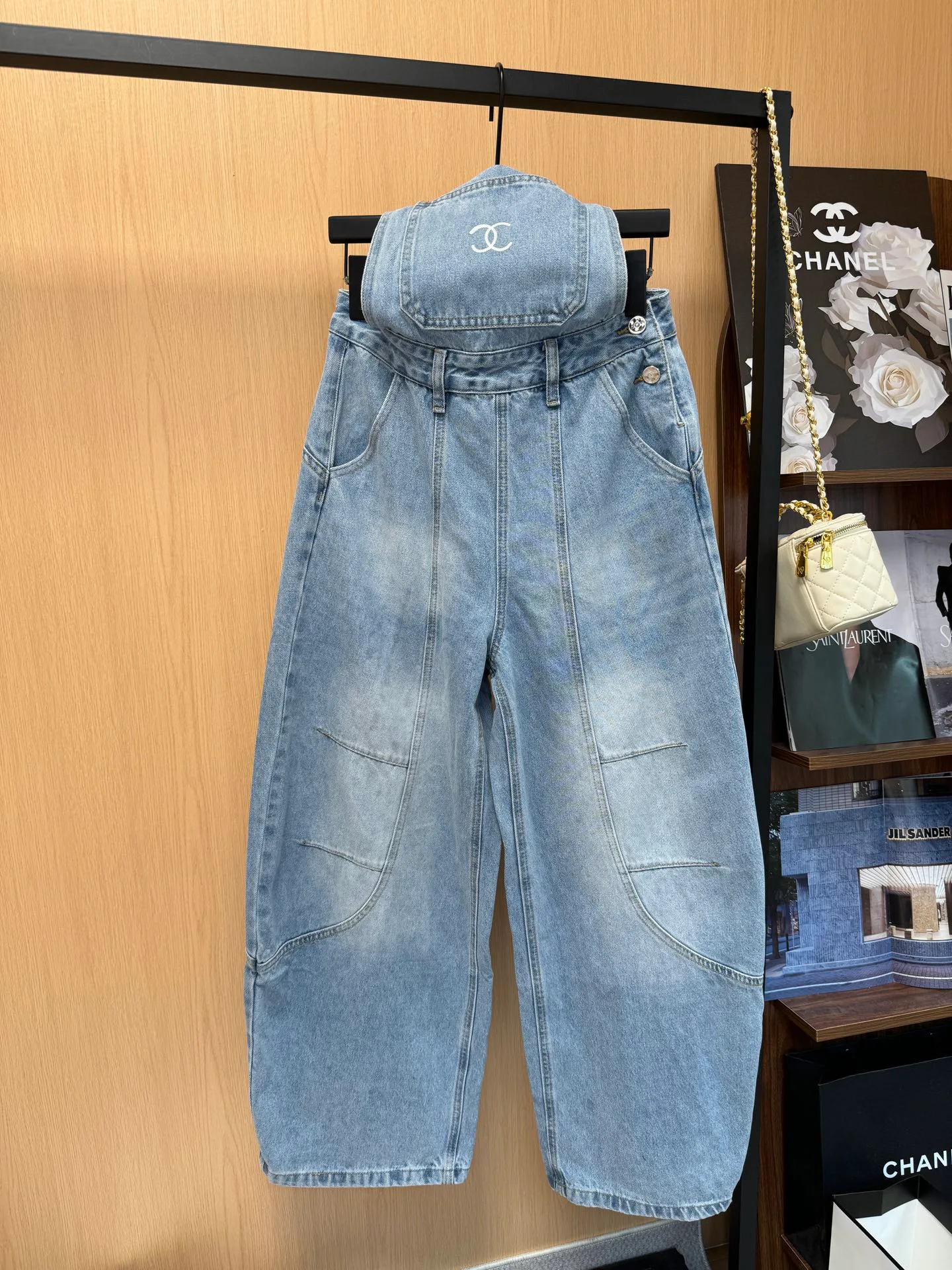 Джинсы Женские Chanel 12592759