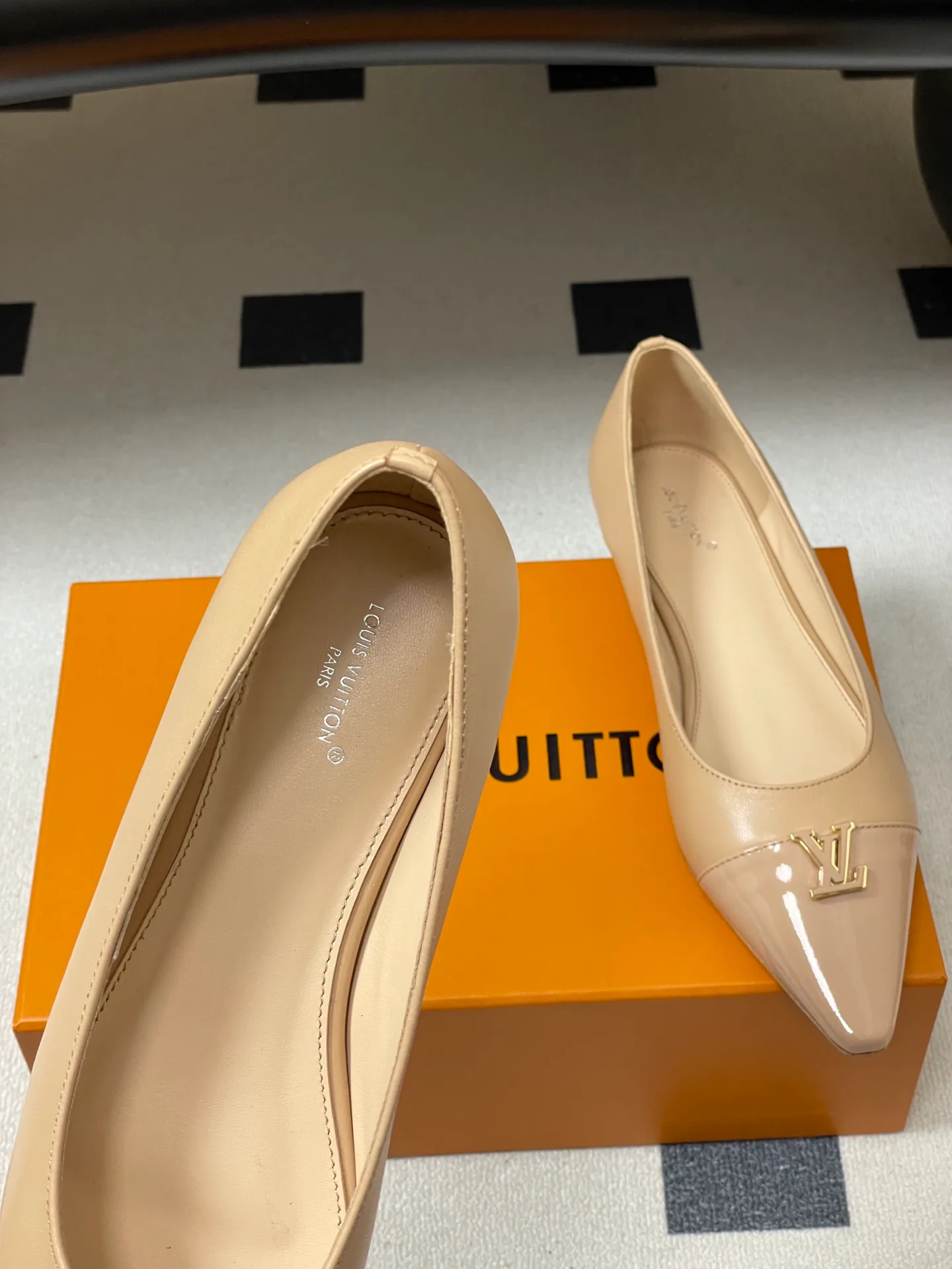 Туфли Женские Louis Vuitton 11628694