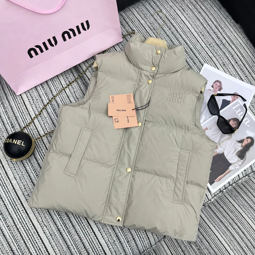 Пуховики Женские Miu Miu Пуховики Женские Miu Miu