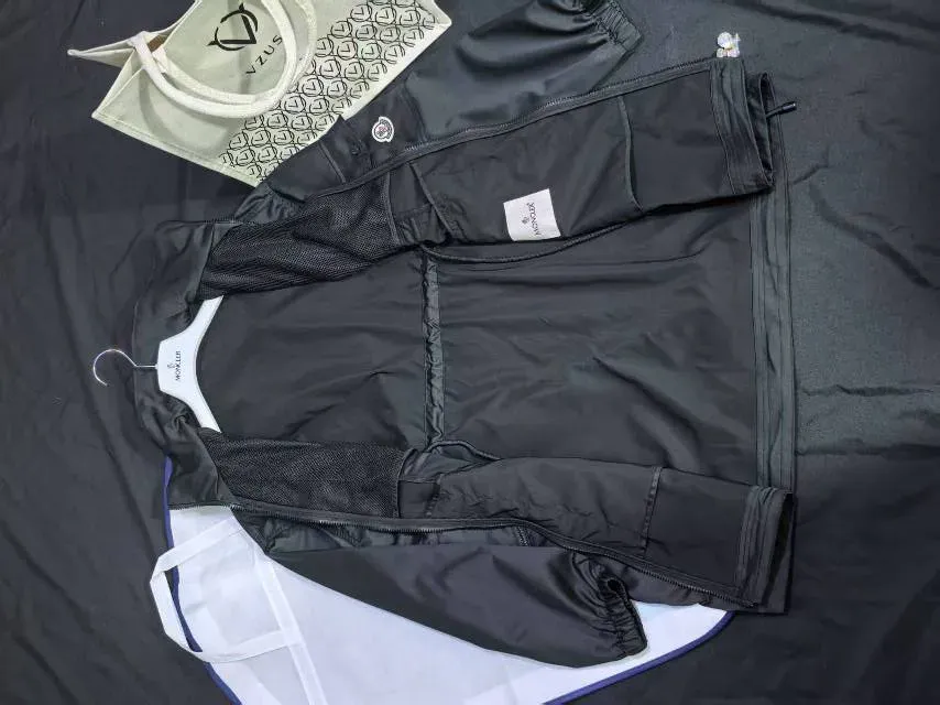 Тренчи Женские Moncler 22536