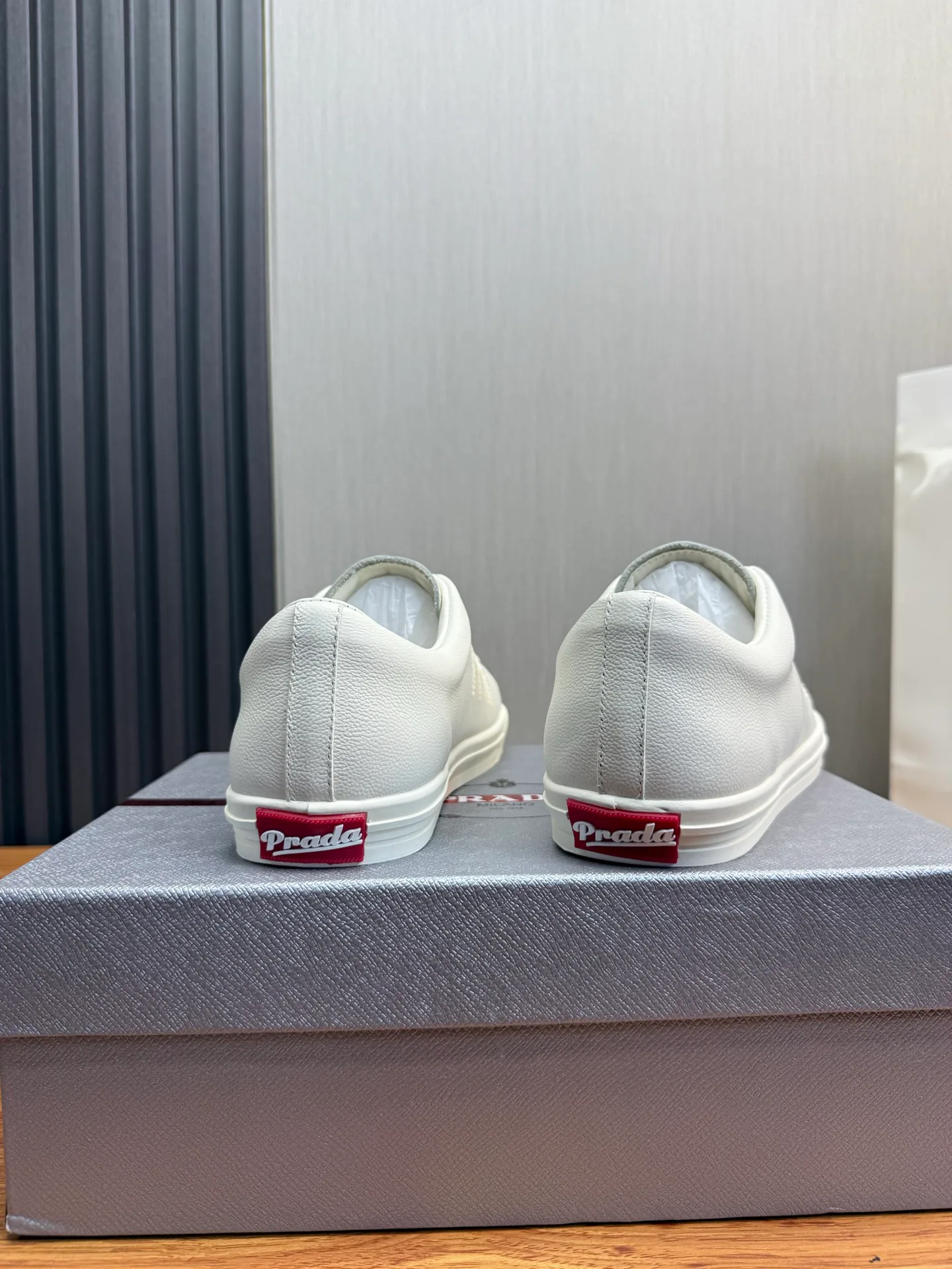 Ботинки Мужские Prada 13537400