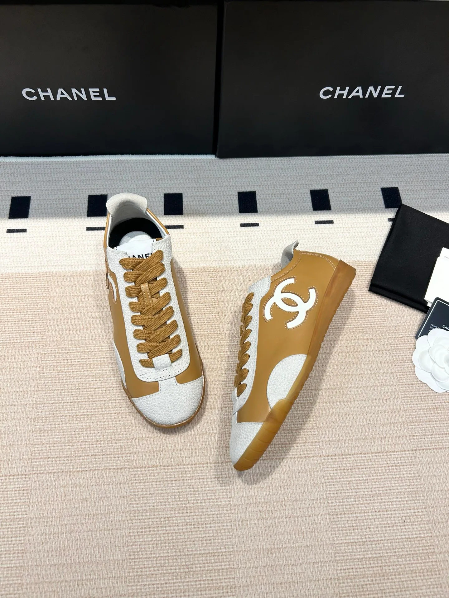 Кроссовки Женские Chanel 1883495