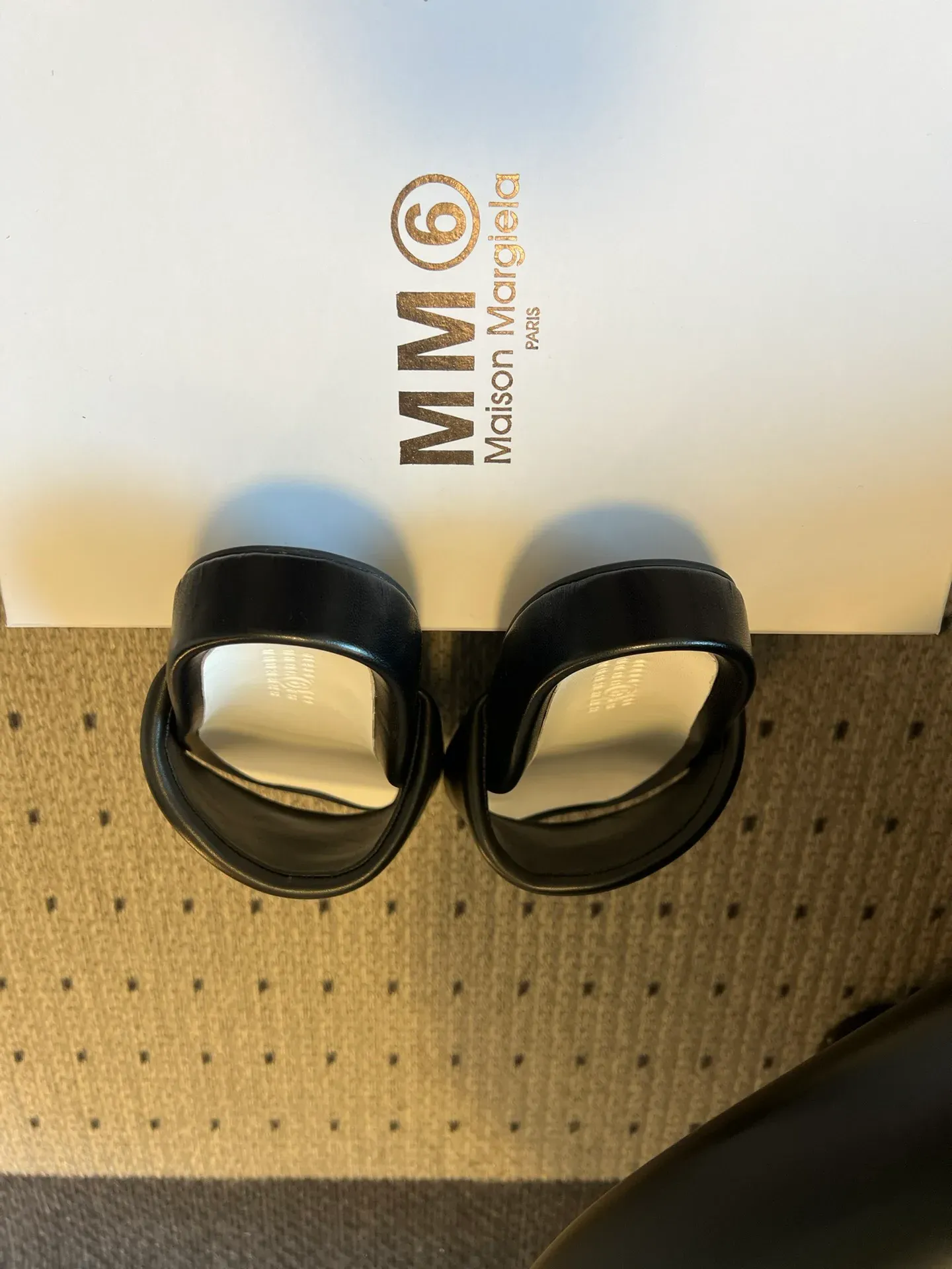 Шлепанцы Женские Maison Margiela 2387683