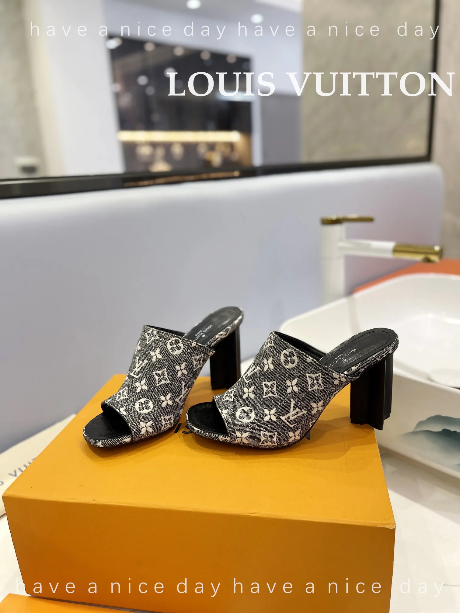Босоножки Женские Louis Vuitton 9623598