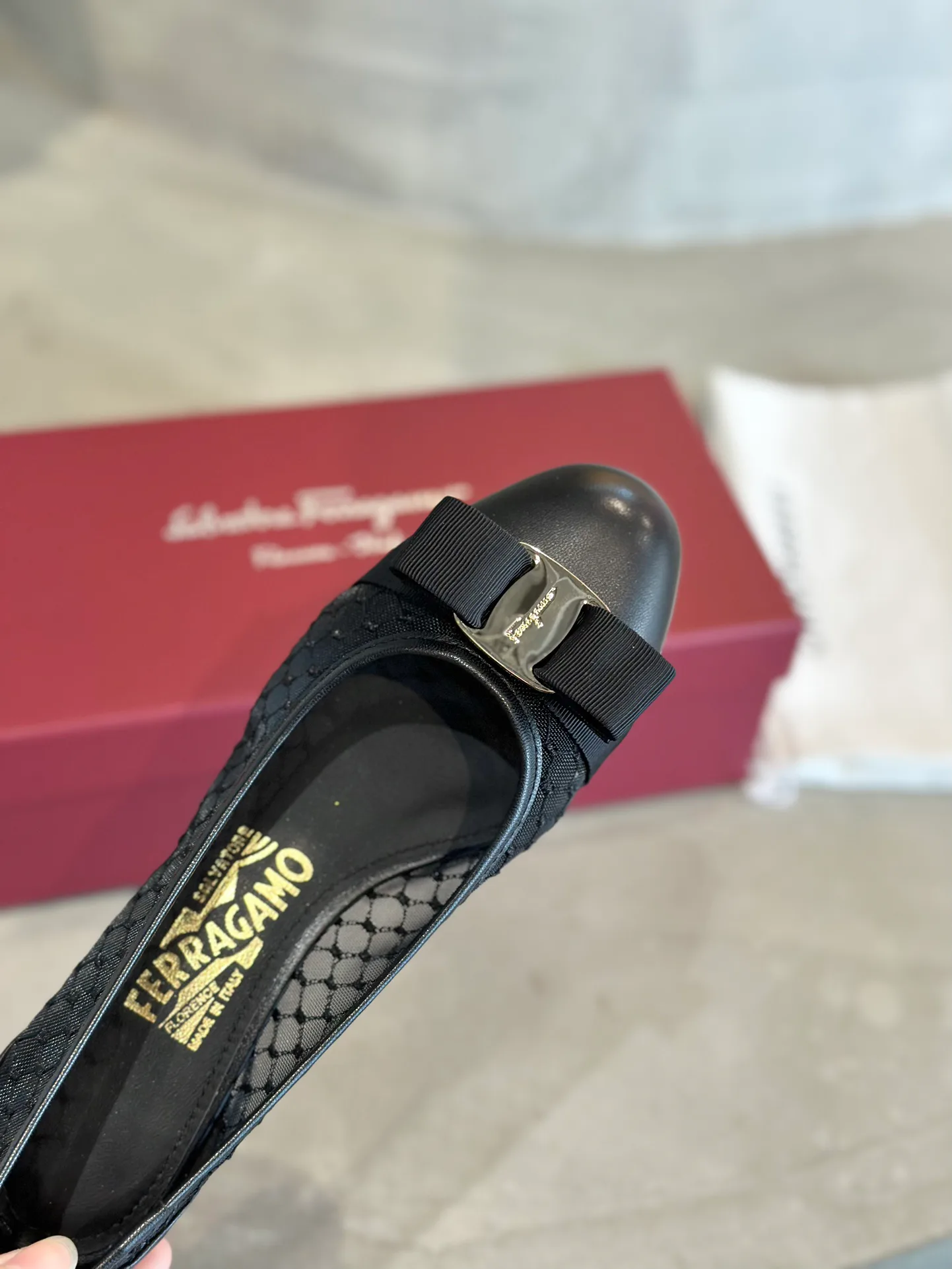 Туфли Женские Salvatore Ferragamo 17642591
