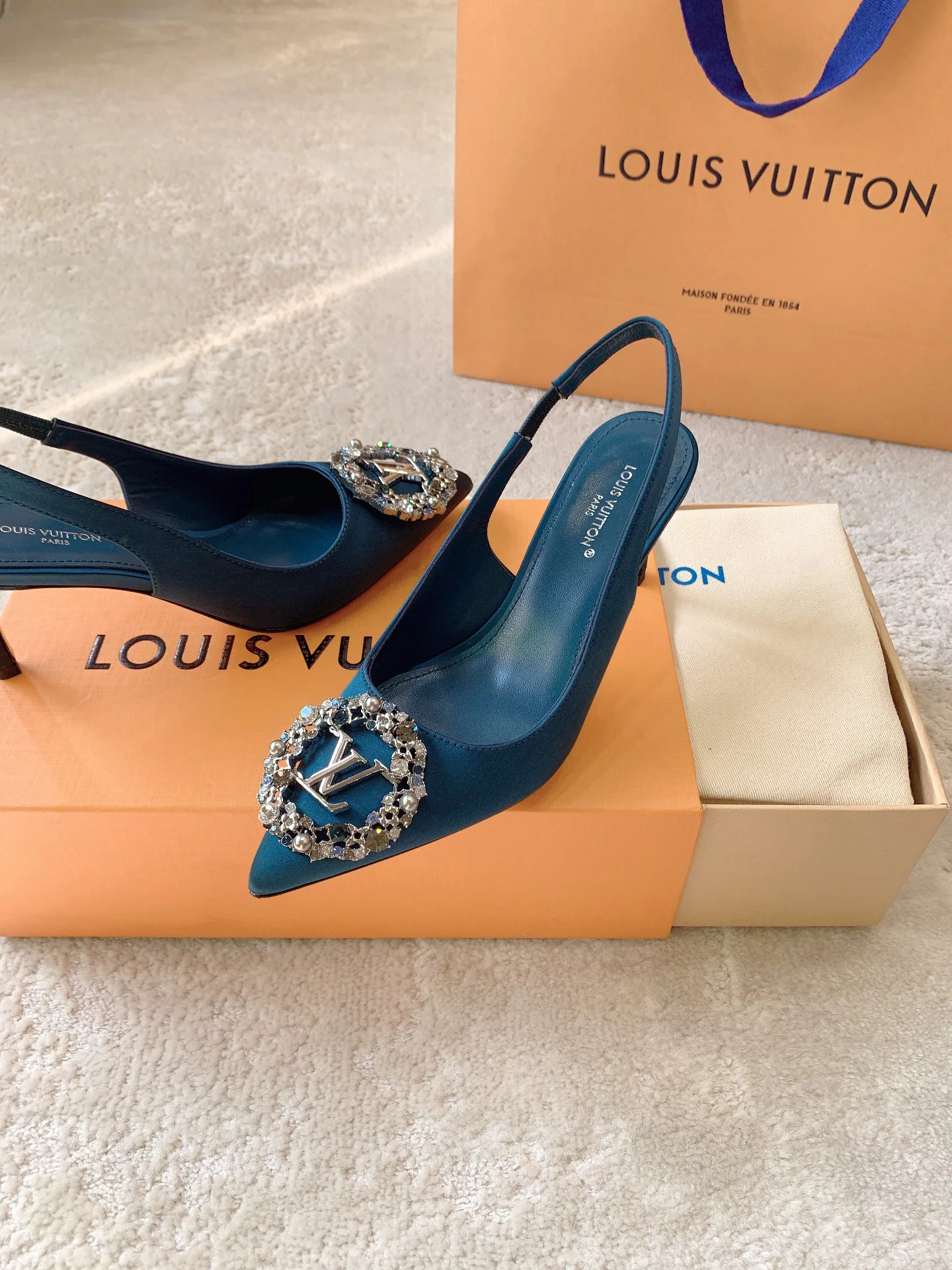 Туфли Женские Louis Vuitton 1834536