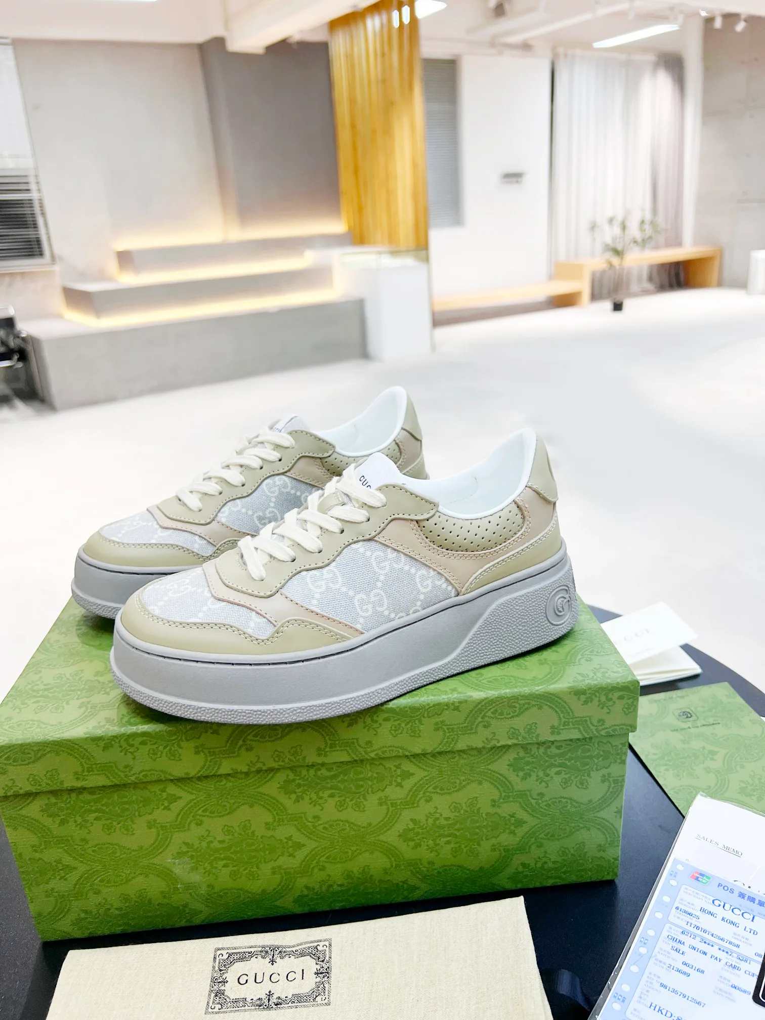 Кроссовки Женские Gucci 4274