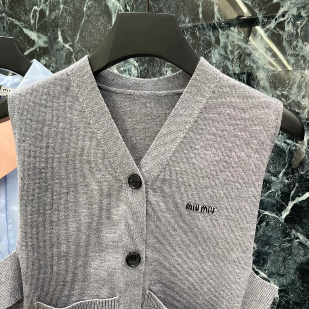 Жилеты Женские Miu Miu 11397769