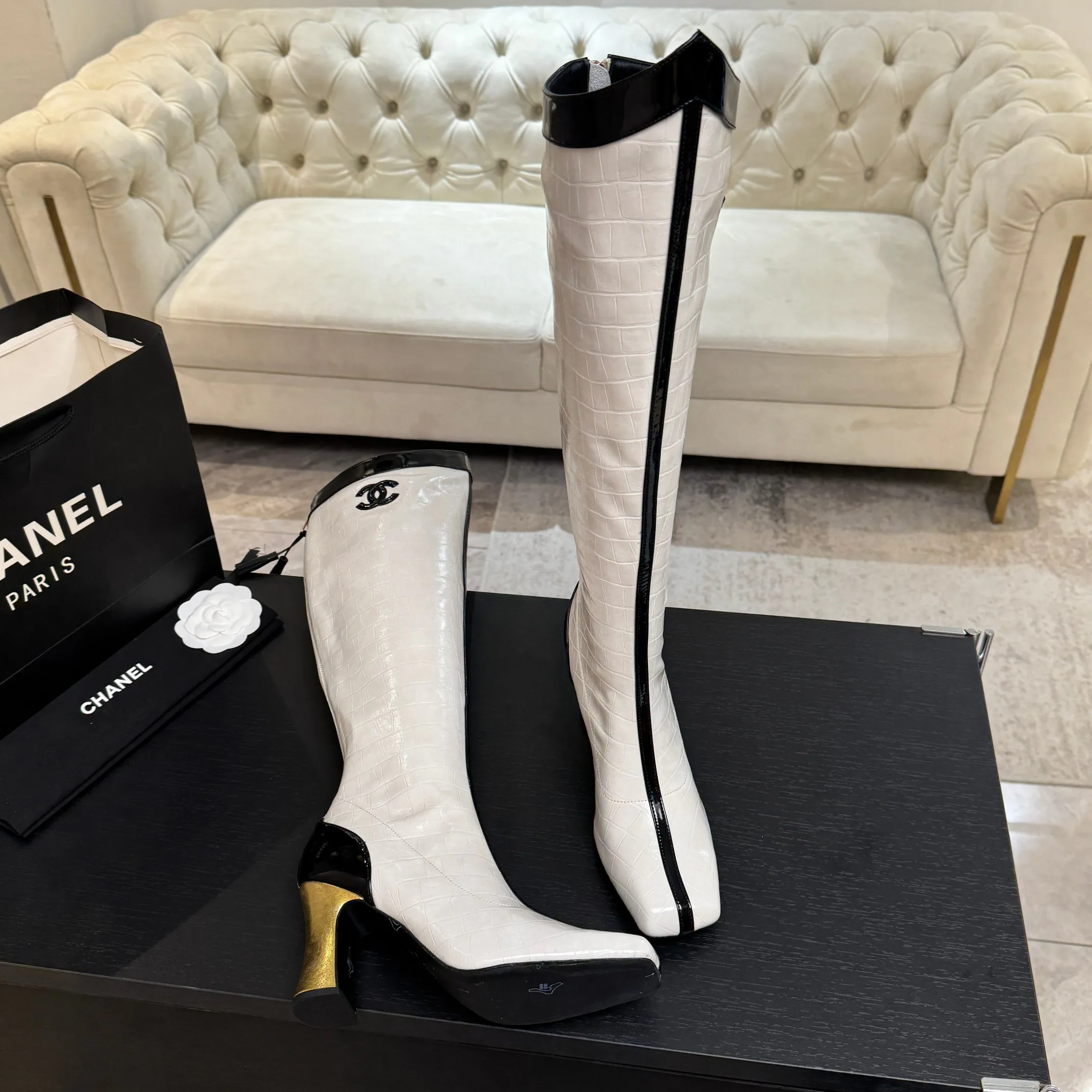 Сапоги Женские Chanel 17900009