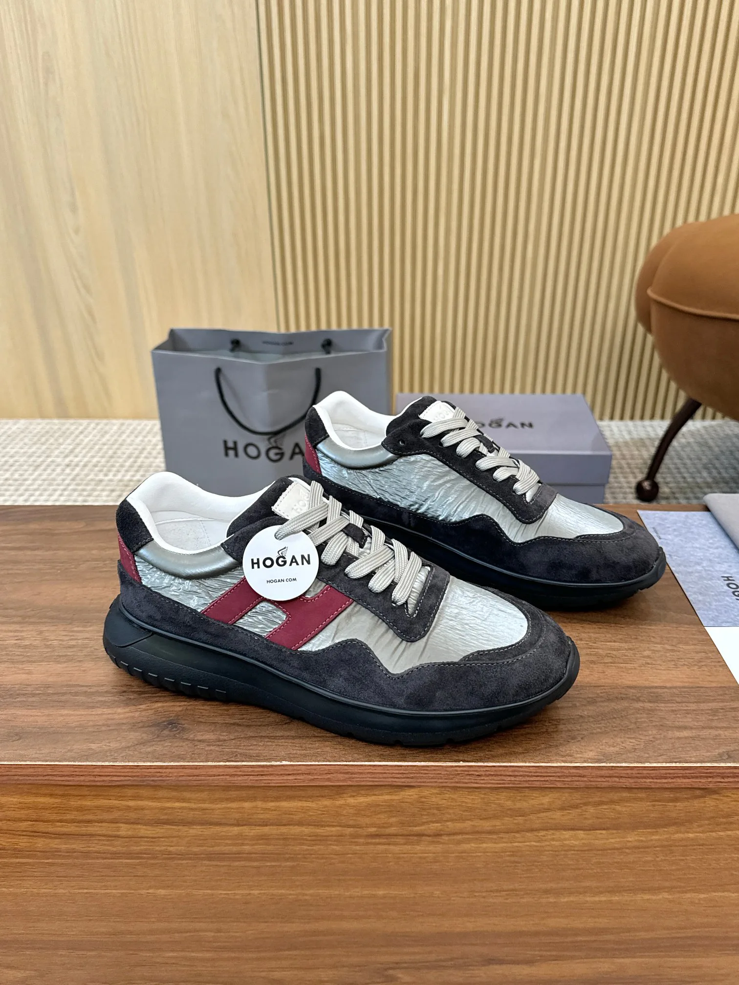 Кроссовки Женские Hogan 12835350