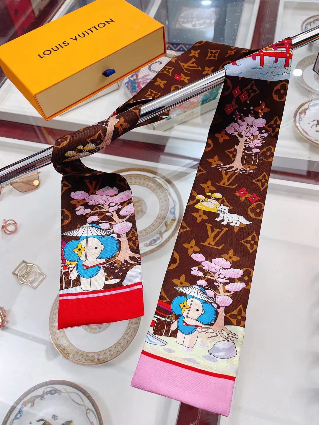 Платки Louis Vuitton 11882960
