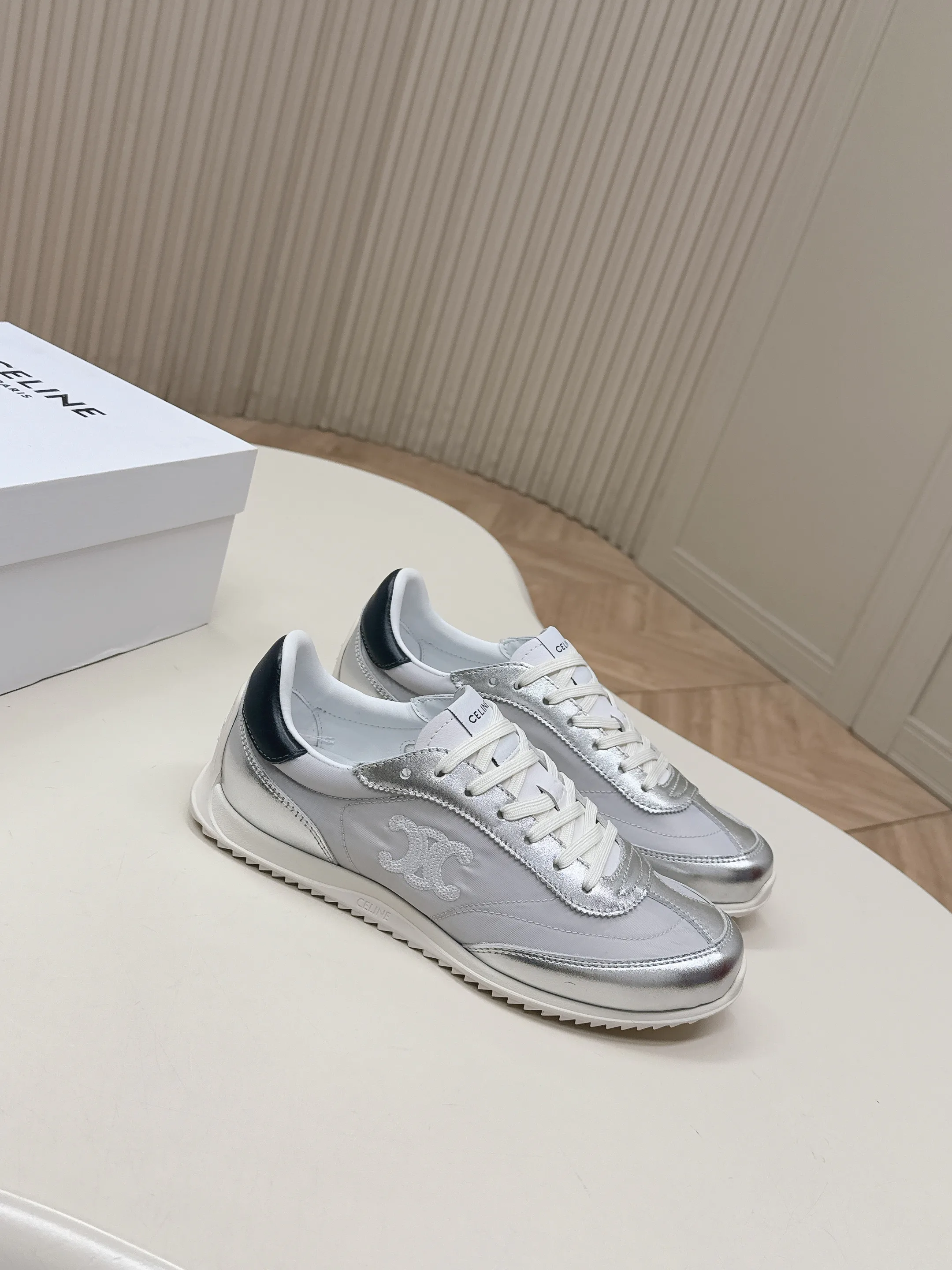 Кроссовки Женские Celine 11545428