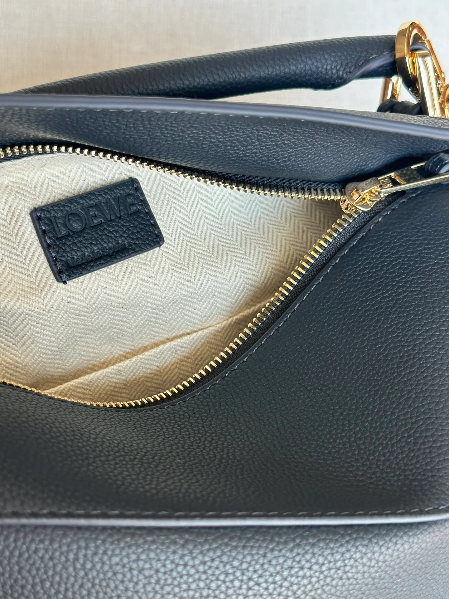Классические Сумки Женские Loewe 13339547