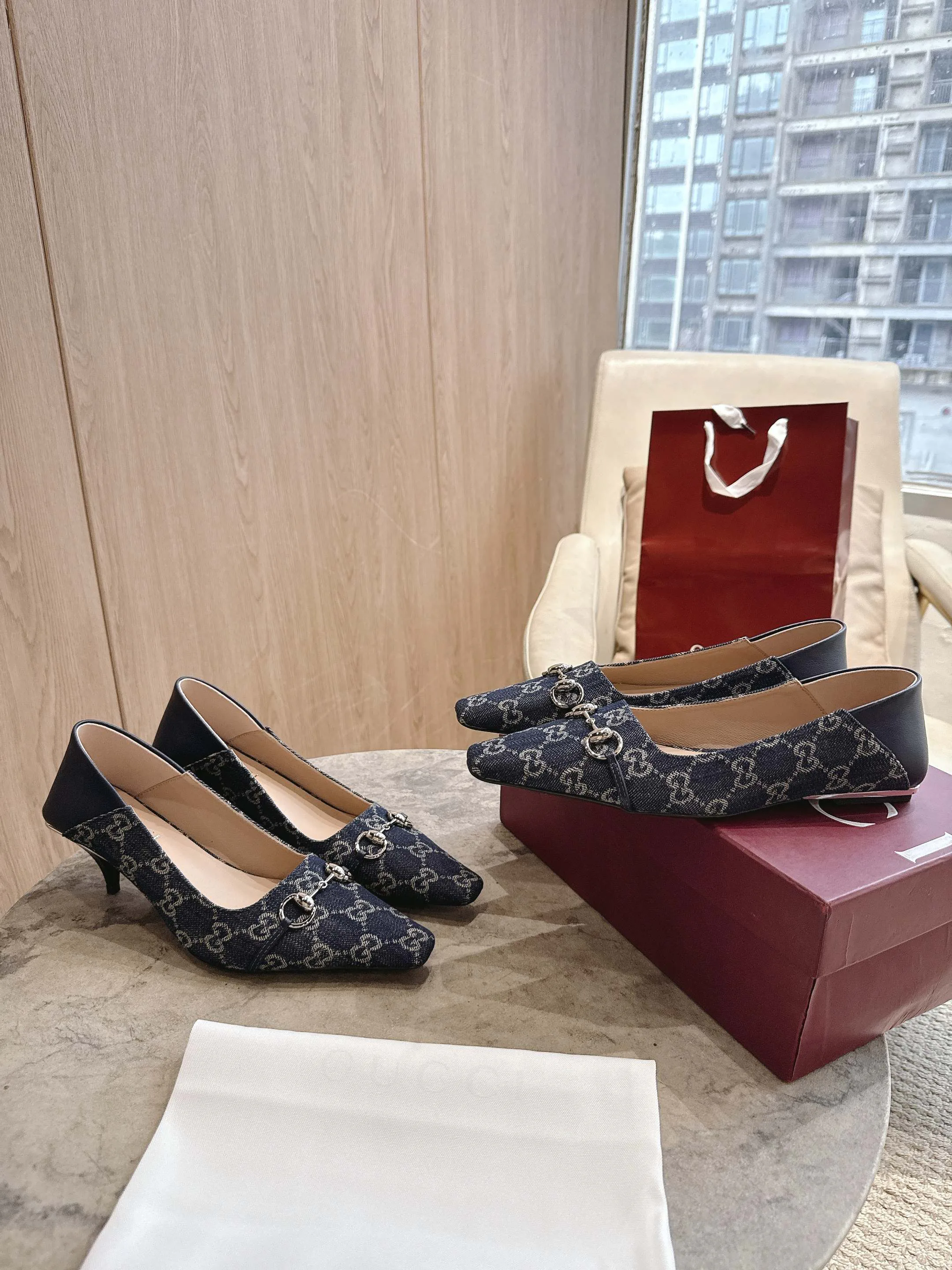 Туфли Женские Gucci 17467404