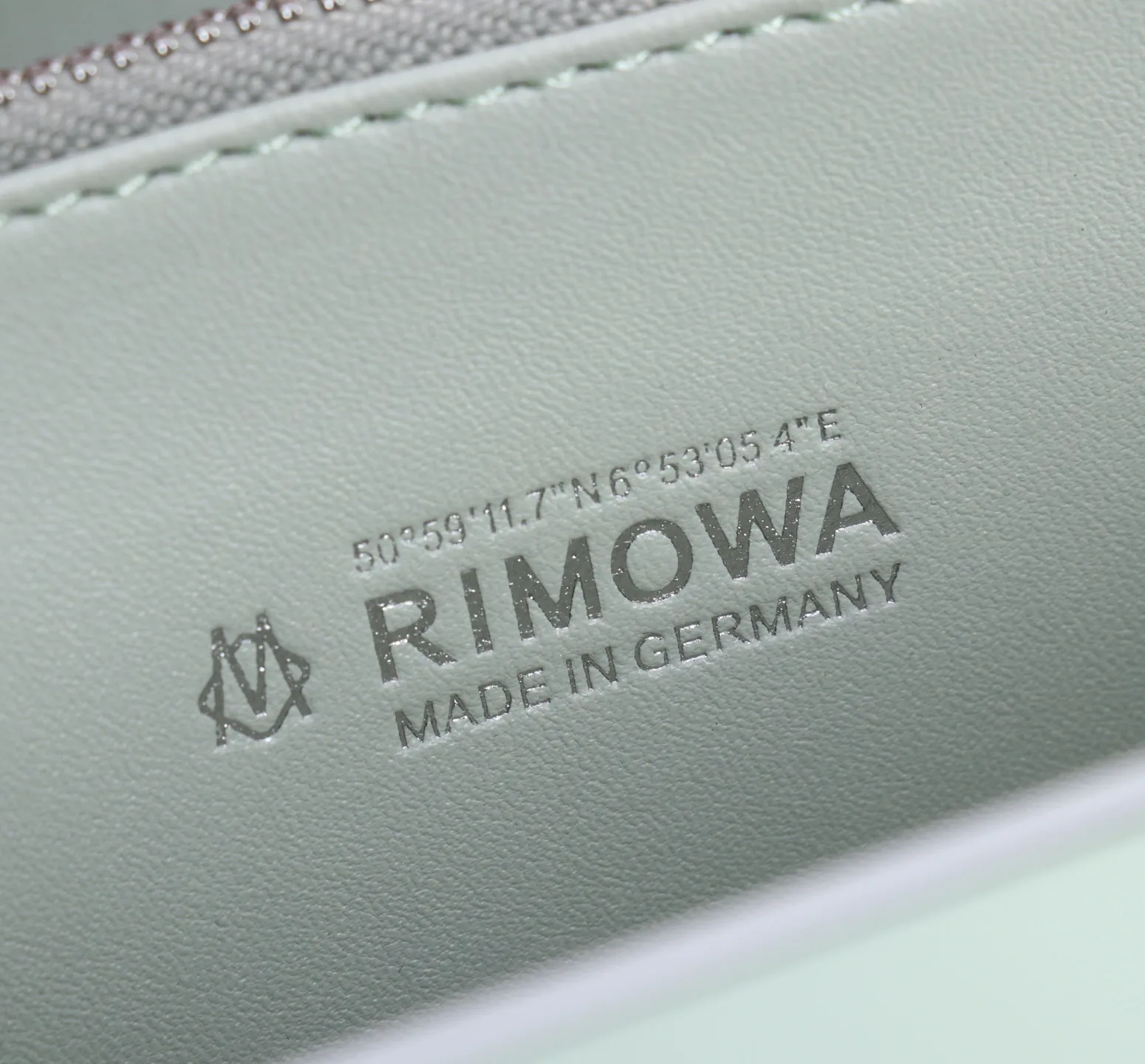 Сумки На Ремне Женские Rimowa 11185370