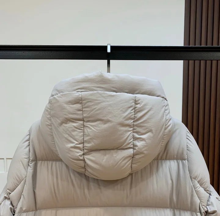 Пуховики Женские Prada 287014