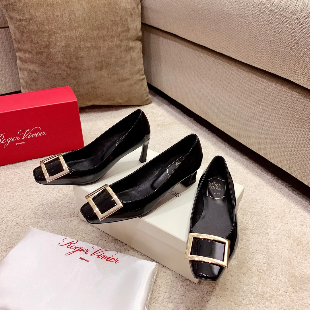 Туфли Женские Roger Vivier 17550718